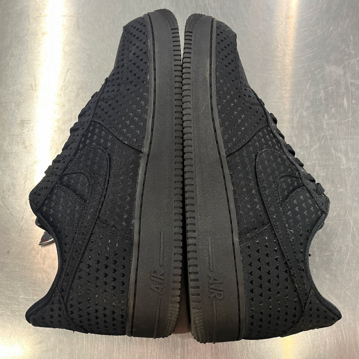 【US11】 NIKE AIR FORCE 1 RETRO IB6836-001 【USED】