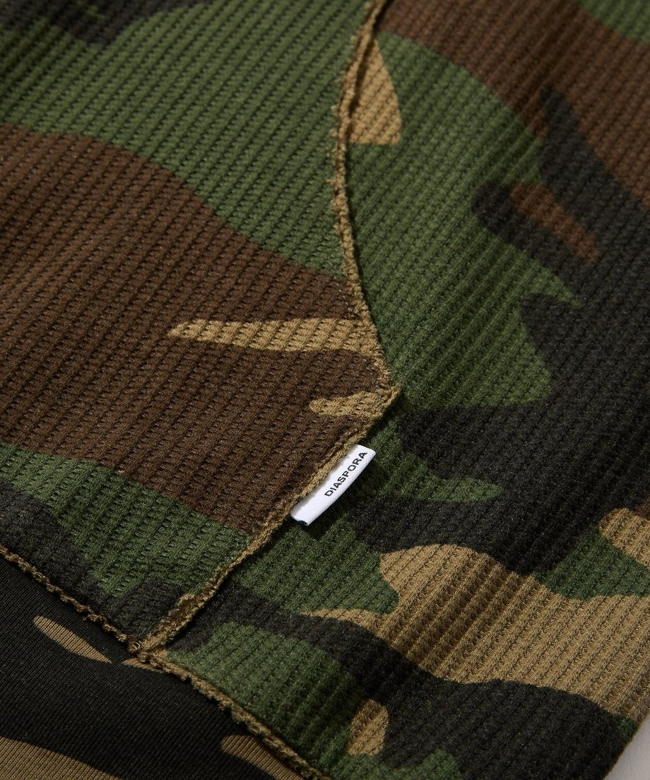 Diaspora skateboards Dry Waffle Full Zip Hoodie Woodland Camo M