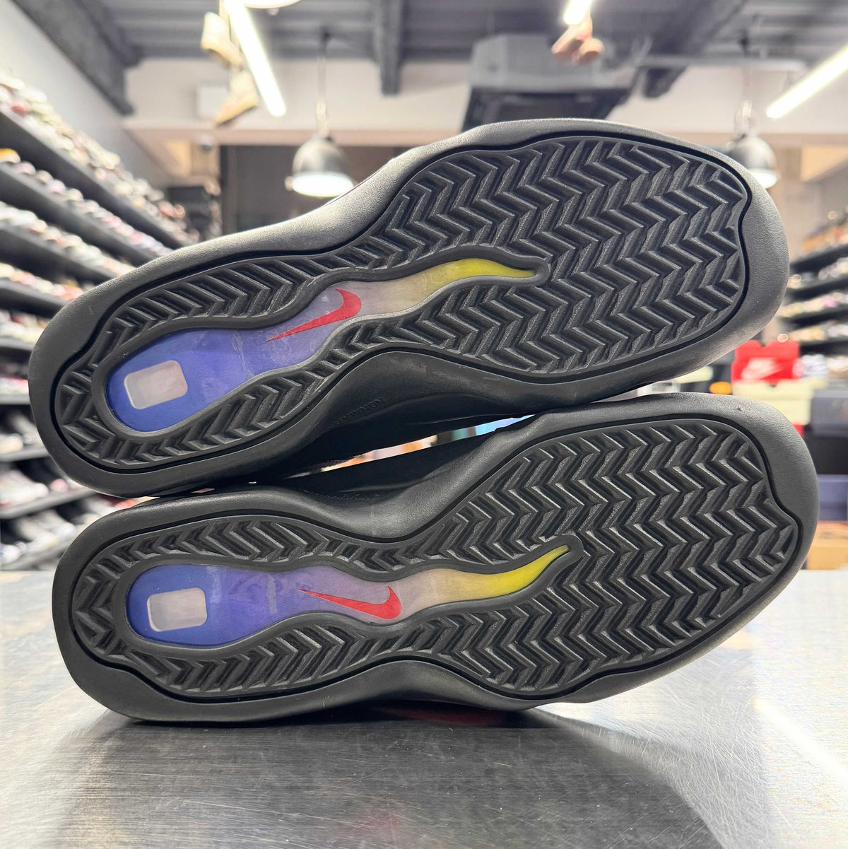 【US9】 NIKE AIR BAKIN SUPREME DX3292-001 【USED】