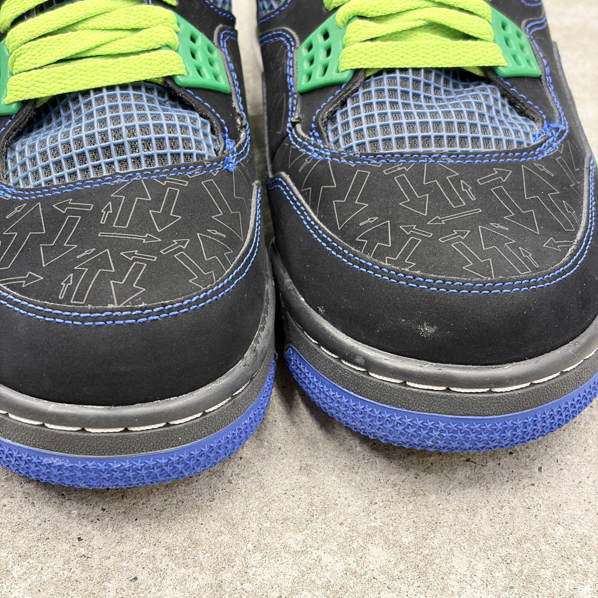 【US12】 AIR JORDAN 4 RETRO 308497-015 【DS】