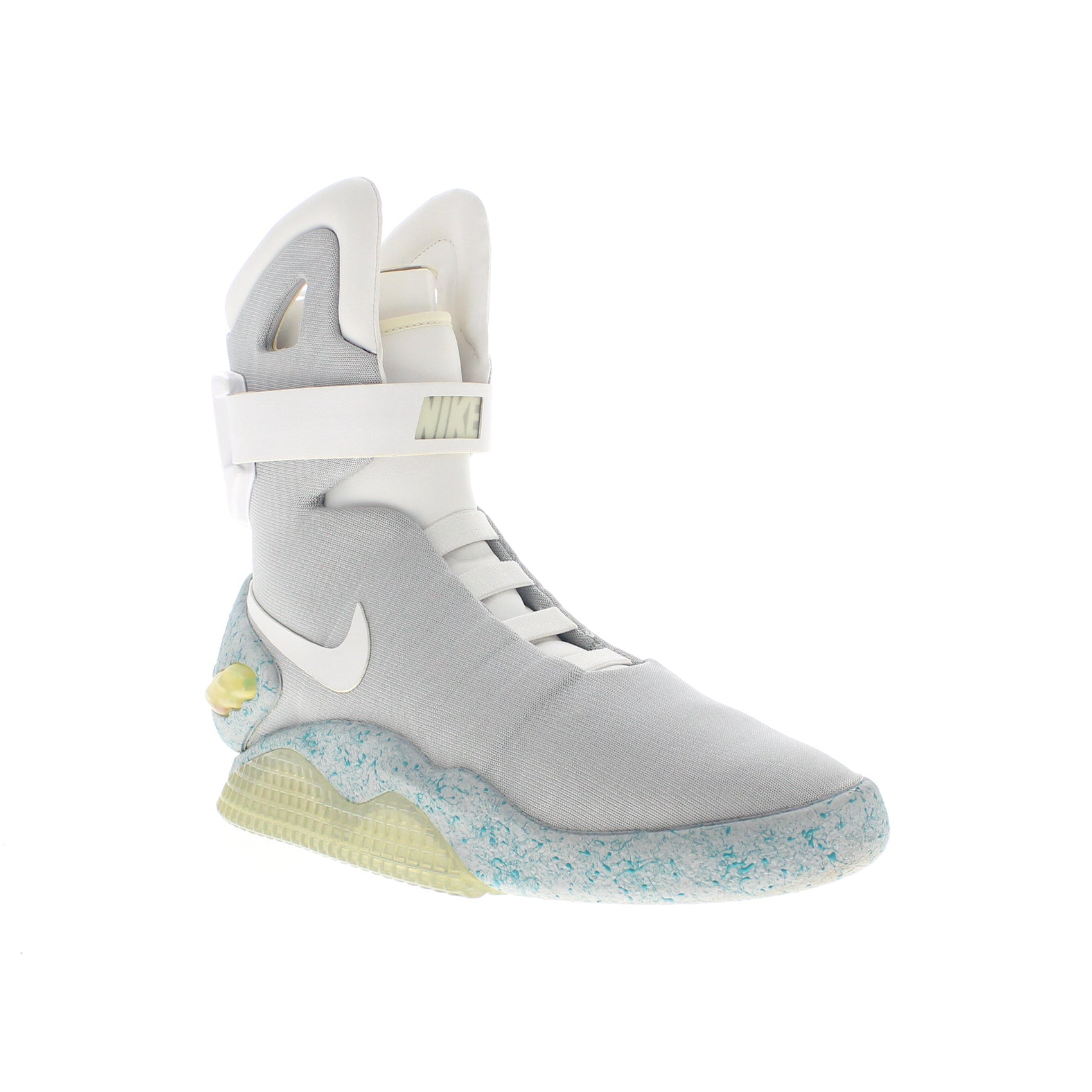 Archives image Nike MAG 