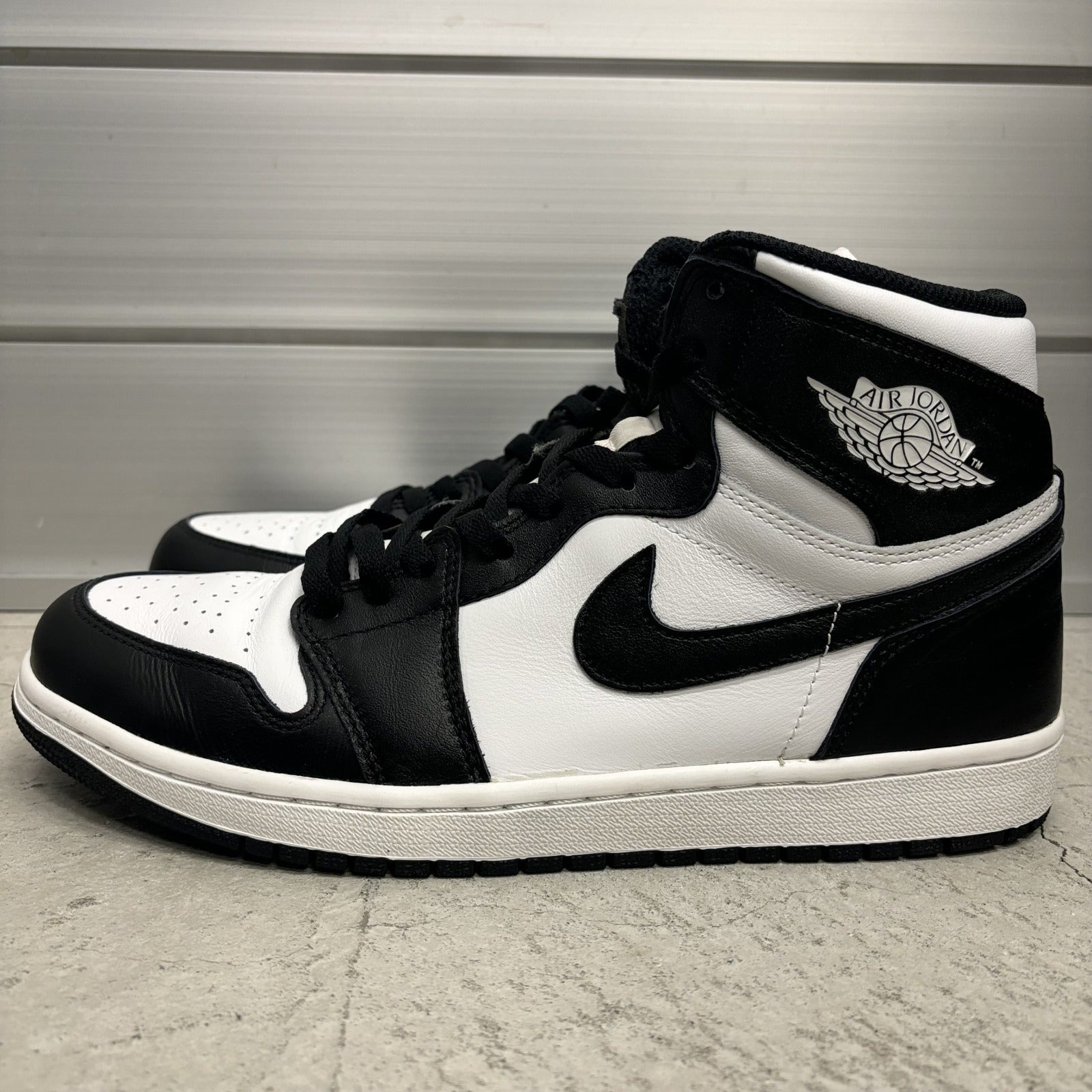 【US10.5】 AIR JORDAN 1 RETRO HIGH OG 555088-010 【USED】