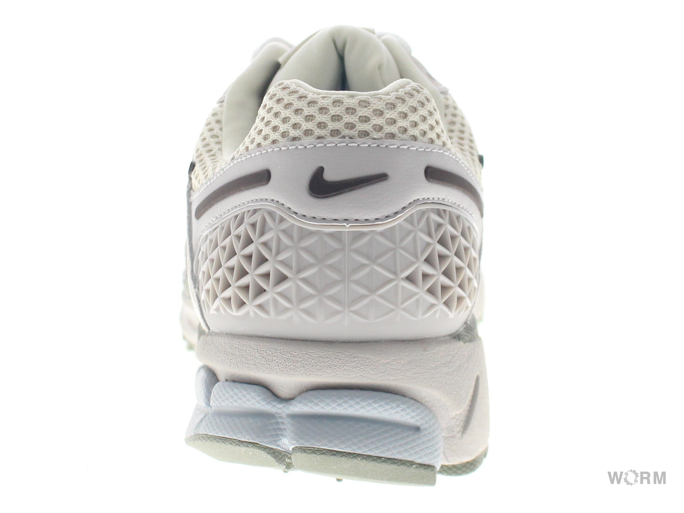 【US8】 NIKE ZOOM VOMERO 5 SE FZ3653-104 【DS】