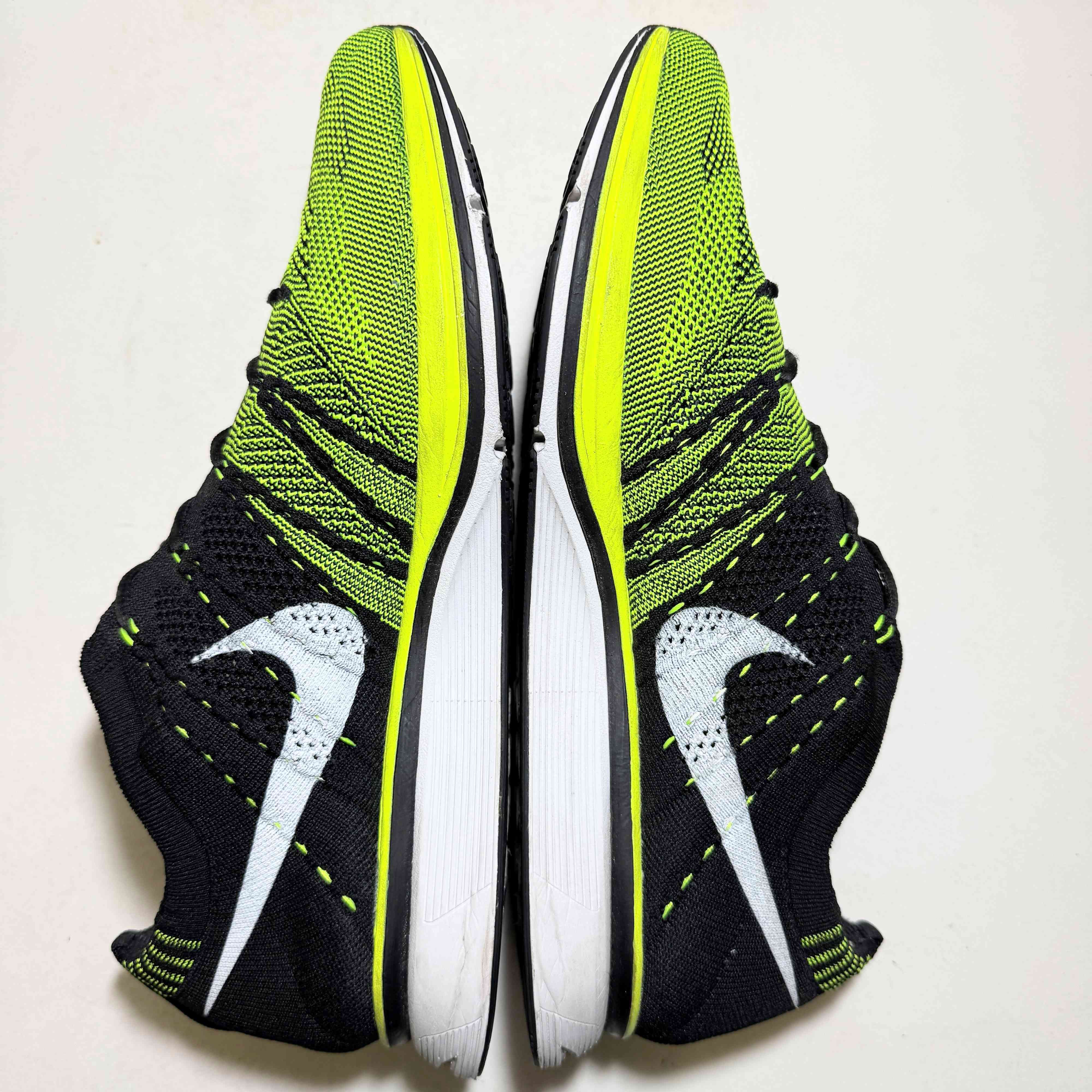 【US9.5】 NIKE FLYKNIT TRANER USA 532983-700 【USED】 箱無