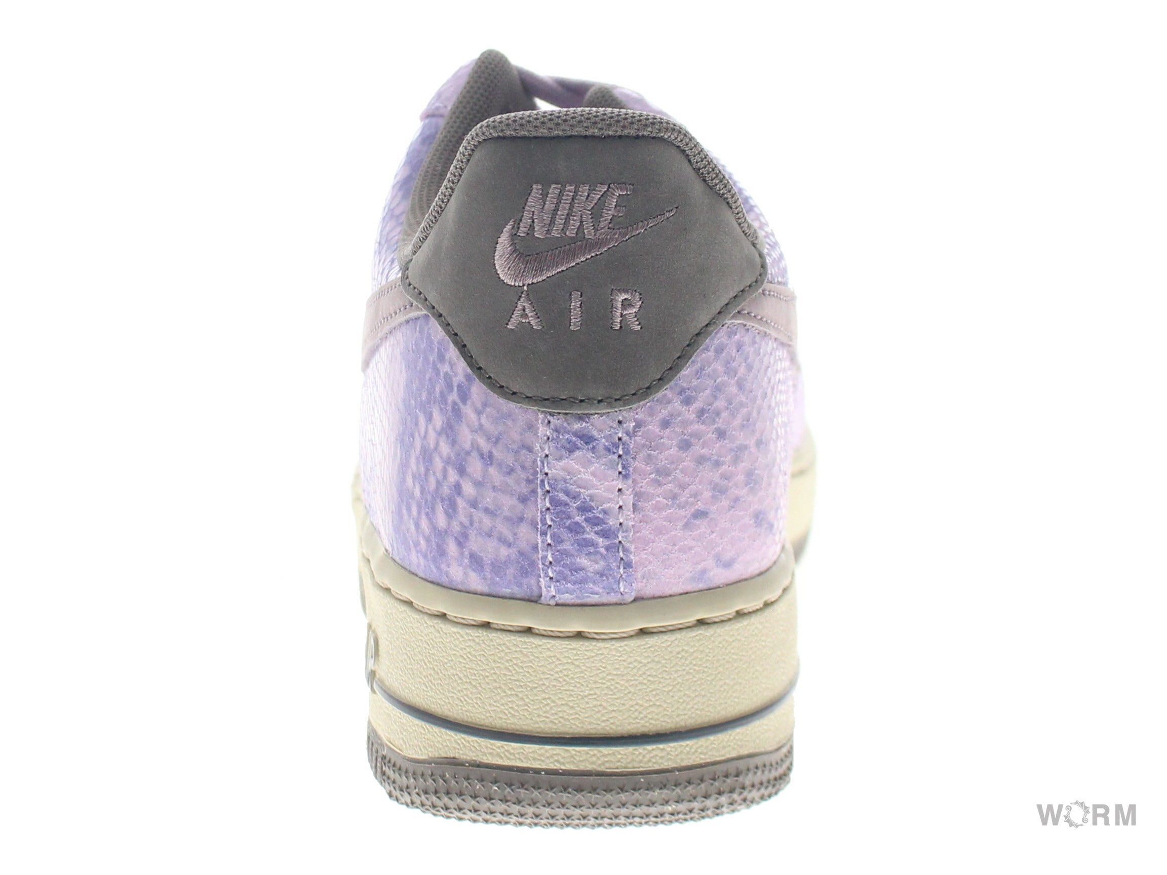 【US11】 NIKE AIR FORCE 1 07 LV8 HF2898-500 【DS】