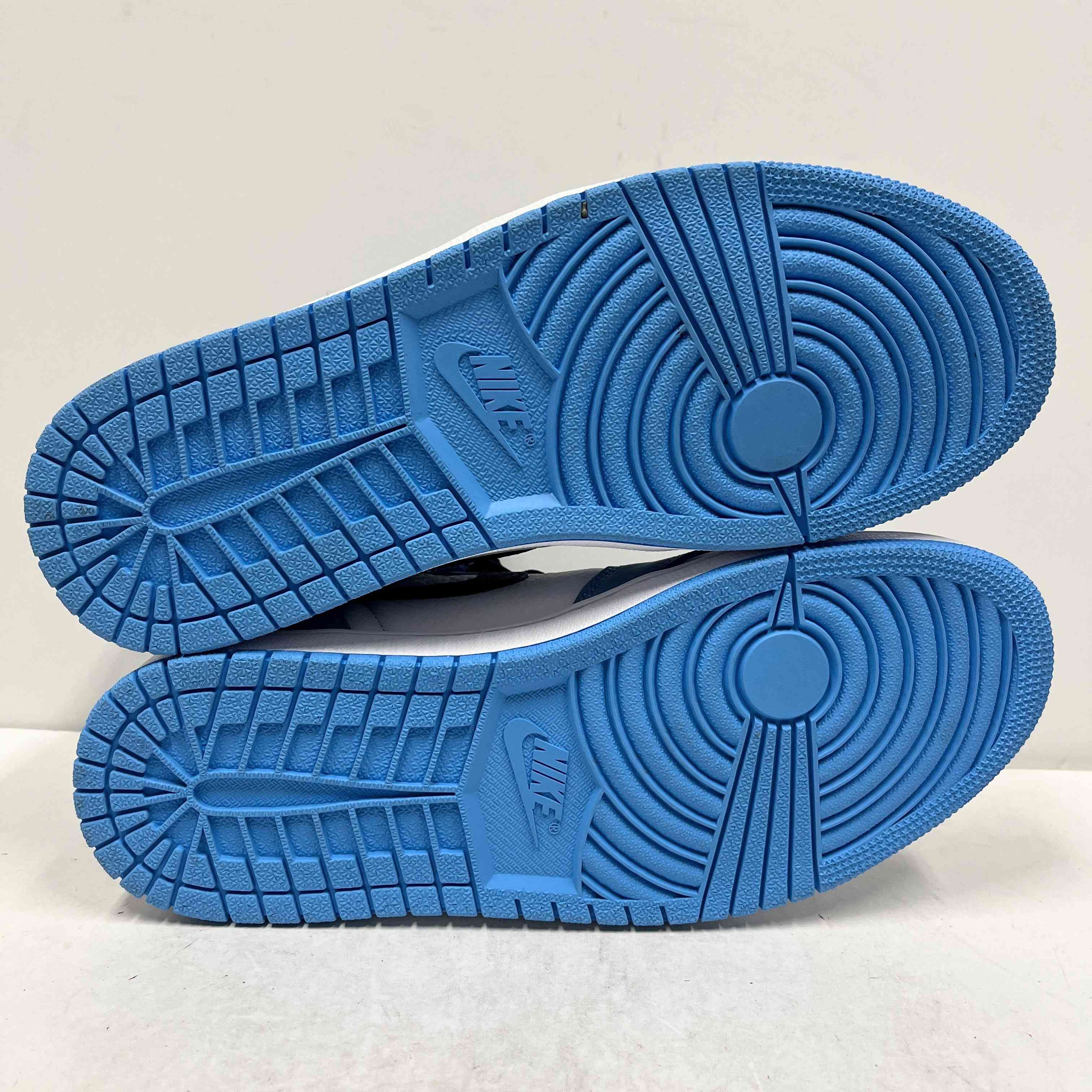 【US10】 AIR JORDAN 1 RETRO HIGH OG 555088-134 【USED】