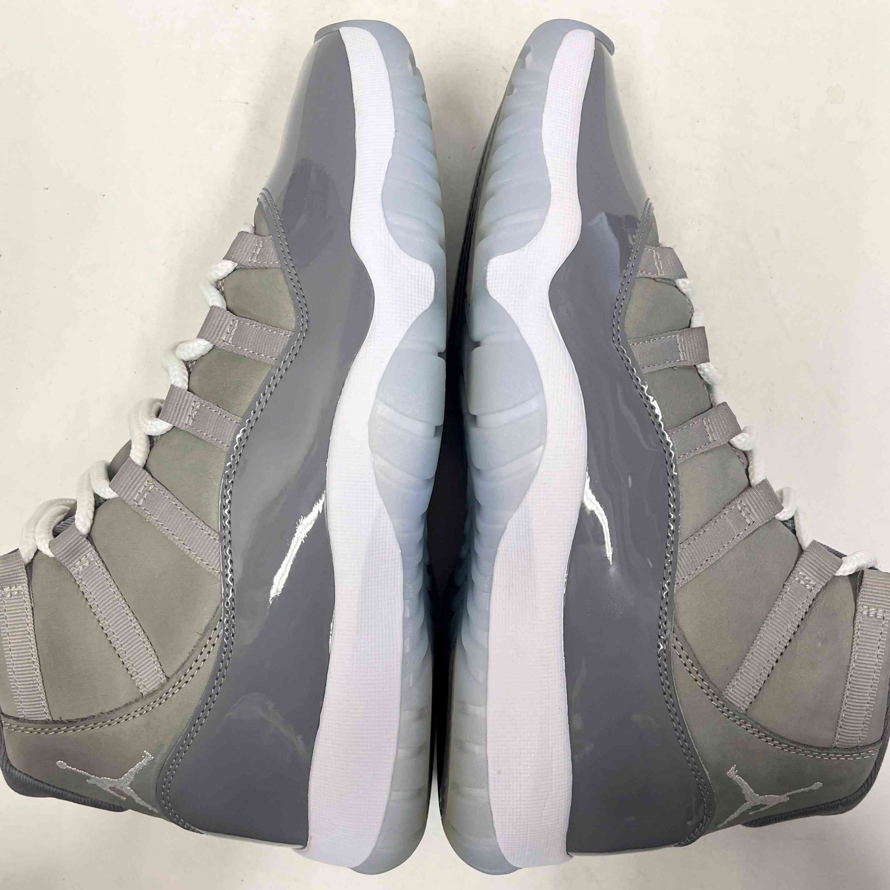 【US10】 AIR JORDAN 11 RETRO CT8012-005 【USED】