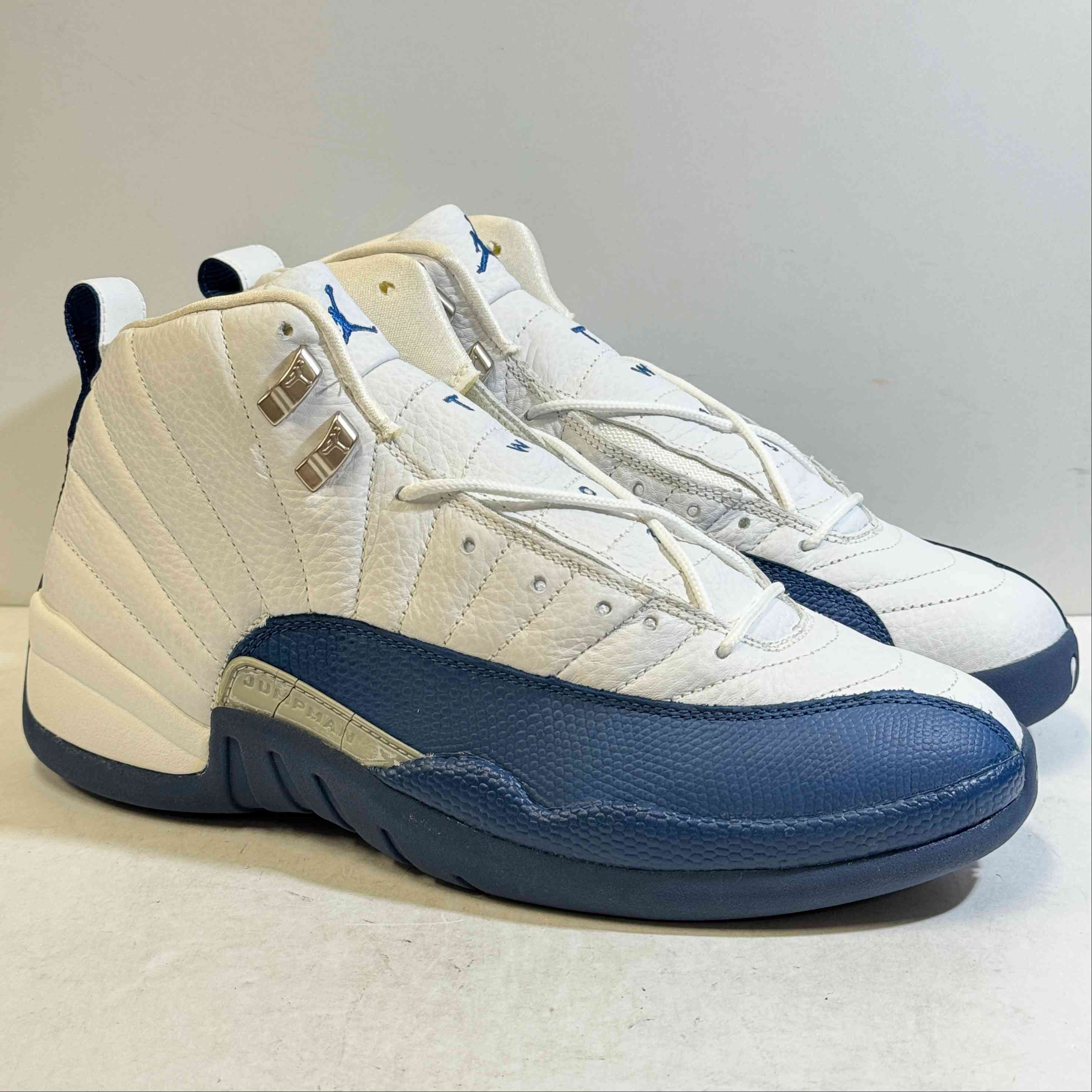 【US10】 AIR JORDAN 12 RETRO 136001-141 【DS】
