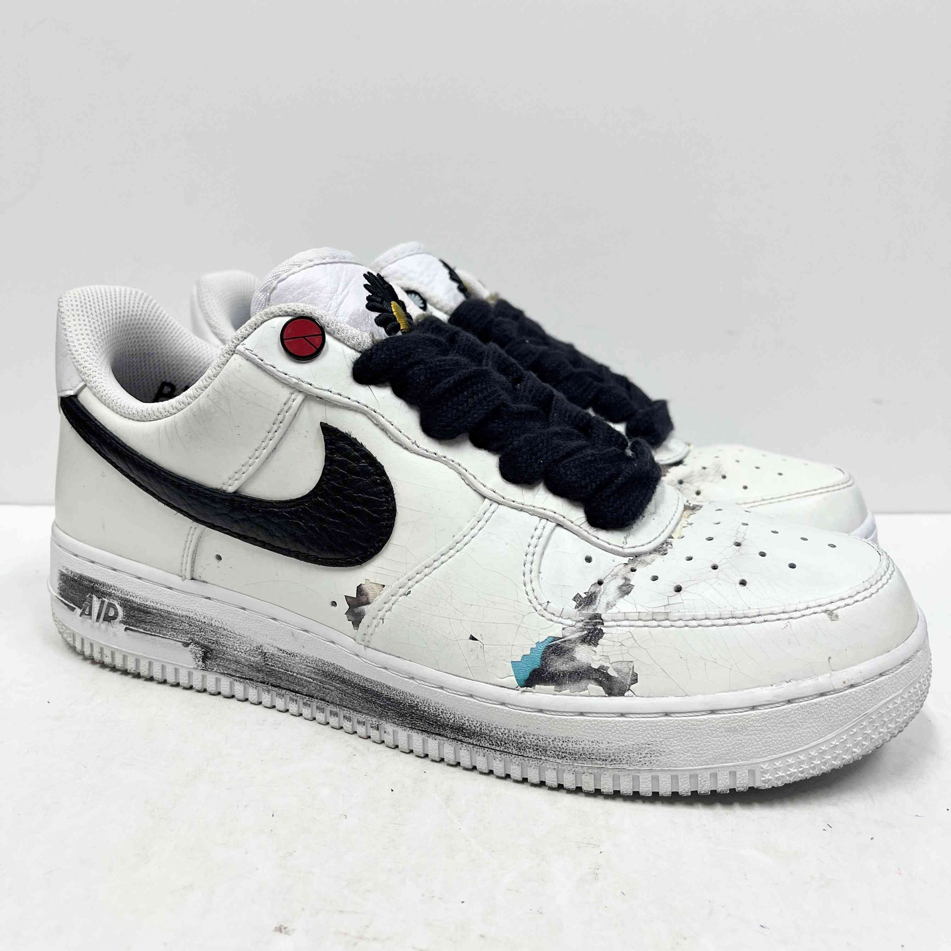 【US8.5】 NIKE AIR FORCE 1 07 / PARANOISE DD3223-100 【USED】