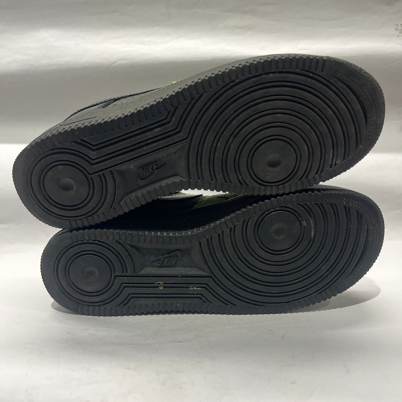 【US9】 NIKE AIR FORCE 1 03 HUF QUAKE 315206-301 【USED】