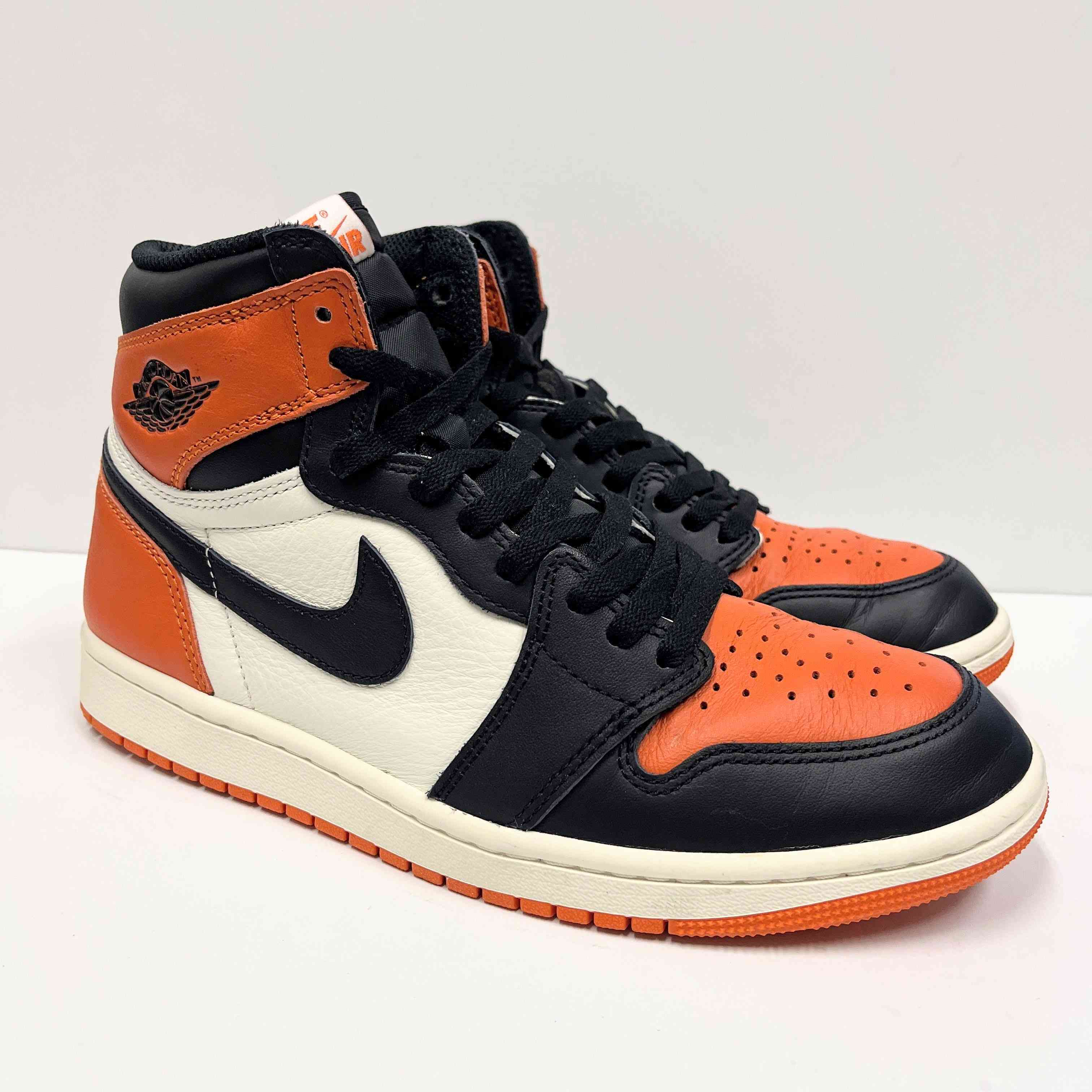 【US8.5】 AIR JORDAN 1 RETRO HIGH OG SHATTERED BACKBOARD 2025 DZ5485-008 【USED】