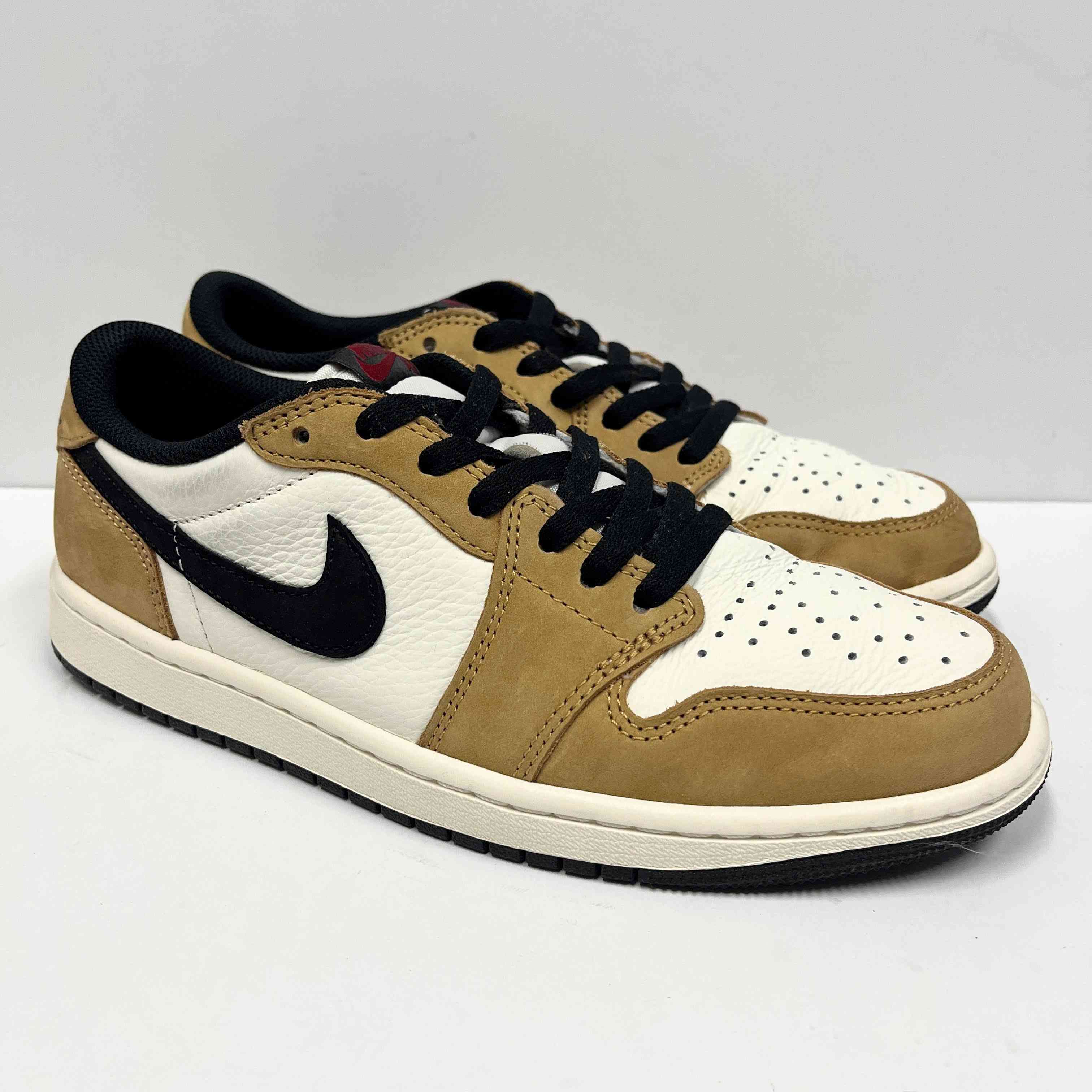 【US8.5】 AIR JORDAN 1 RETRO HIGH OG CZ0790-107 【USED】