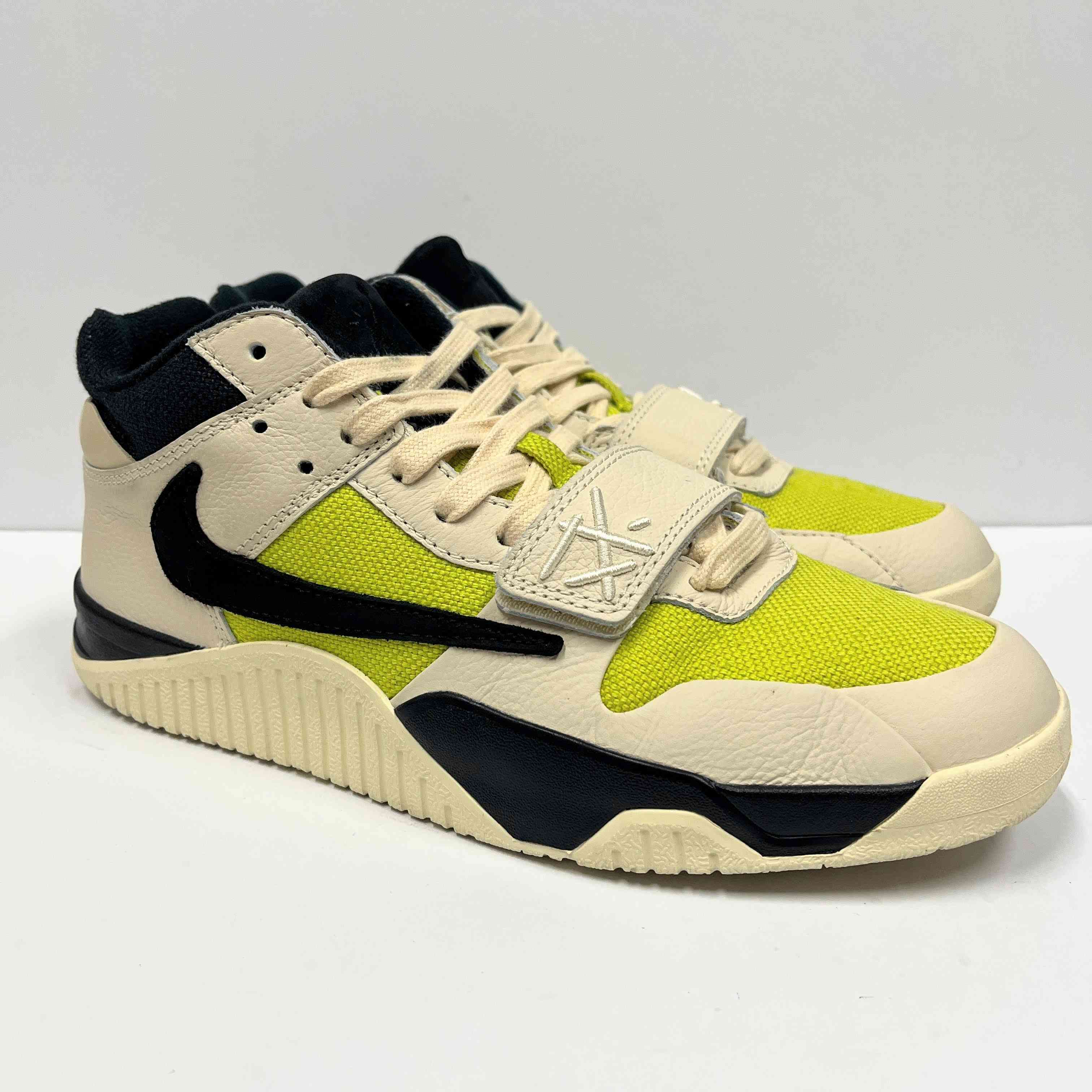 【US8.5】 JUMPMAN JACK TR TRAVIS SCOTT FZ8117-102 【USED】