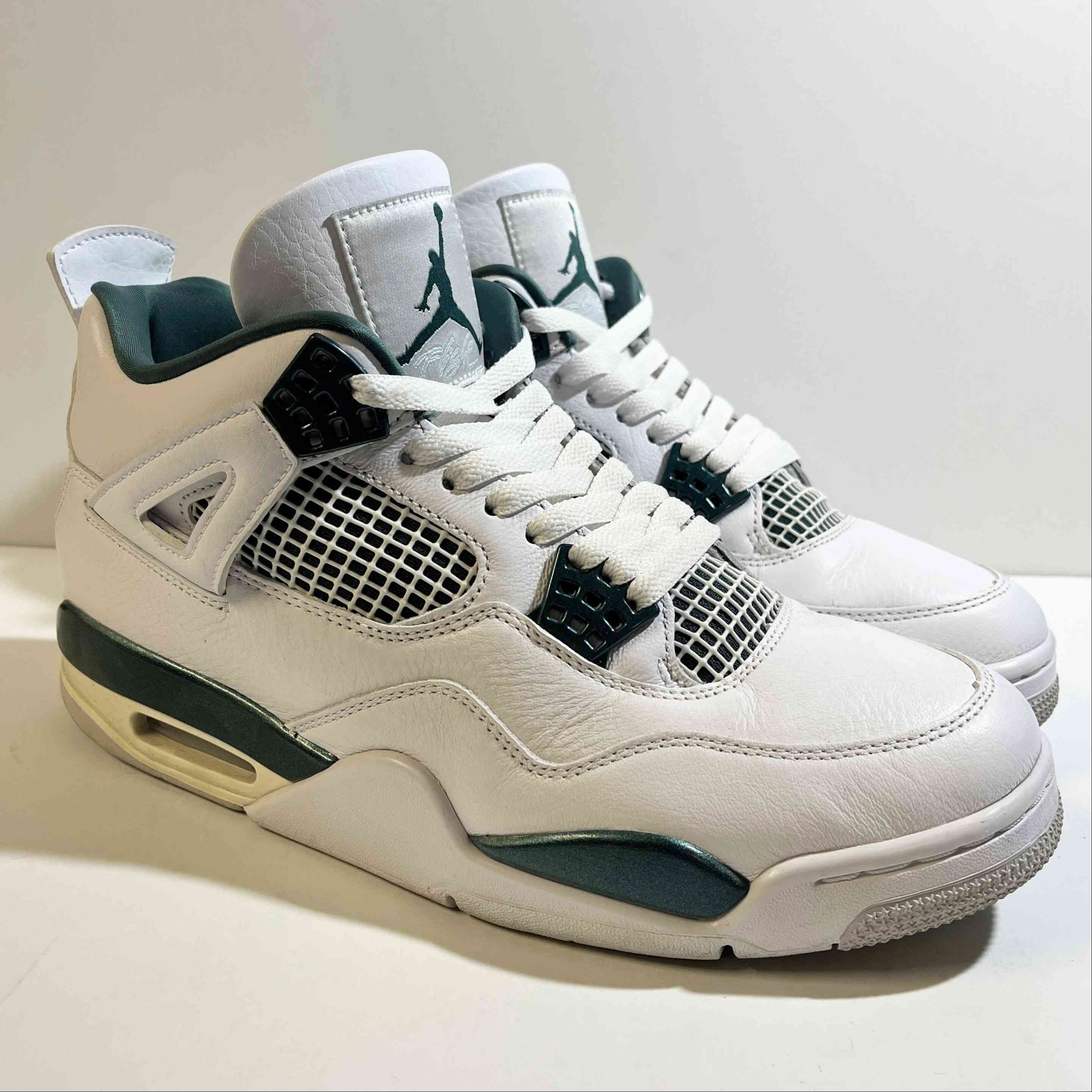【US9.5】 AIR JORDAN 4 RETRO FQ8138-103 【USED】