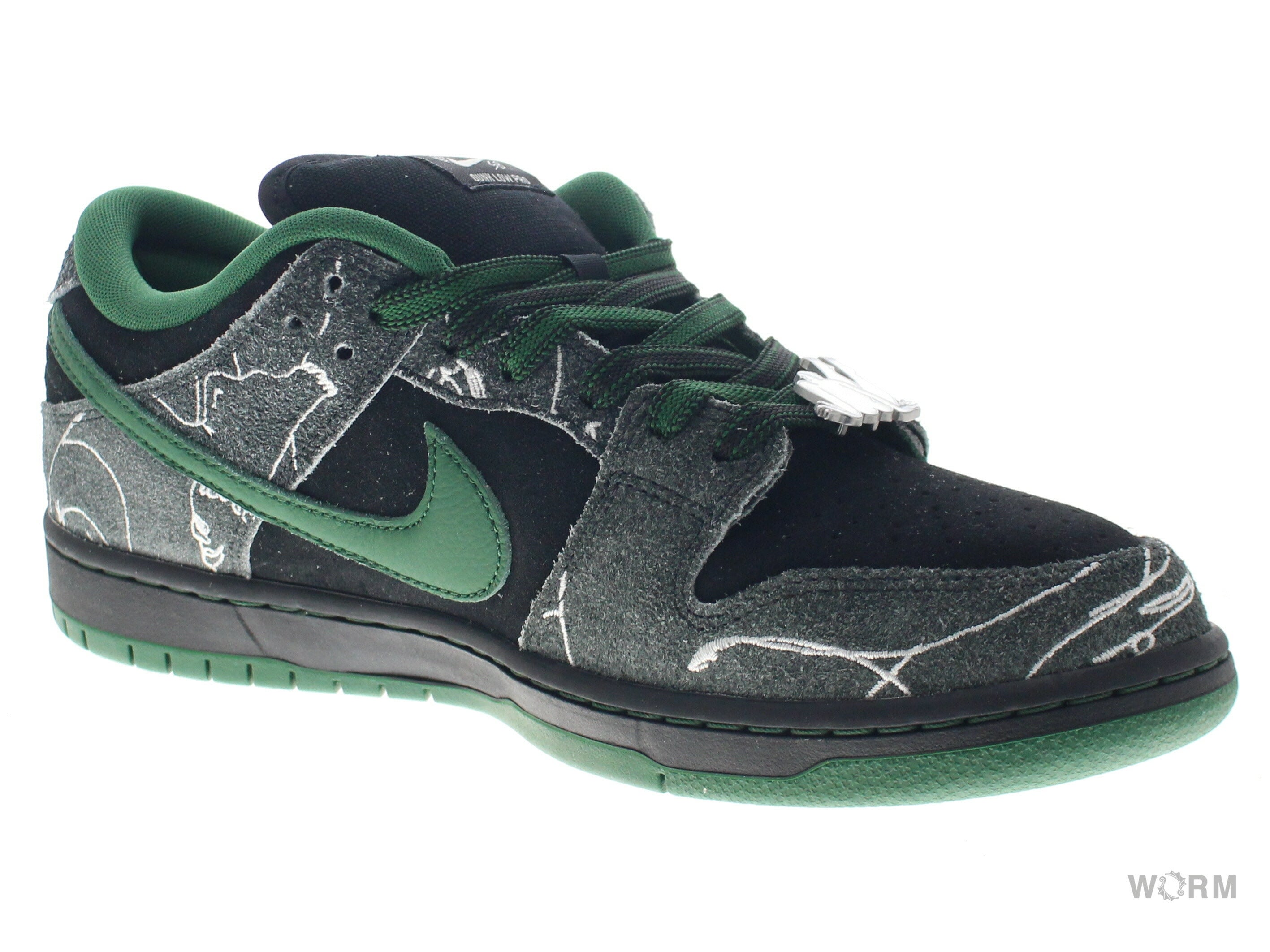 【US9.5】 NIKE SB SB DUNK LOW QS THERE SKATEBOARDS HF7743-001 【DS】