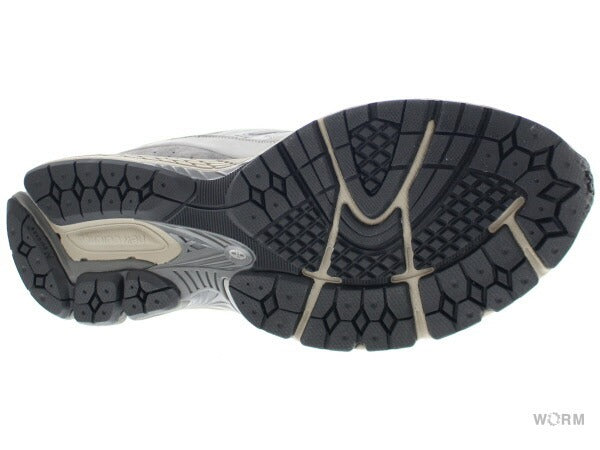 【US11】 New Balance M2002RVC 【DS】