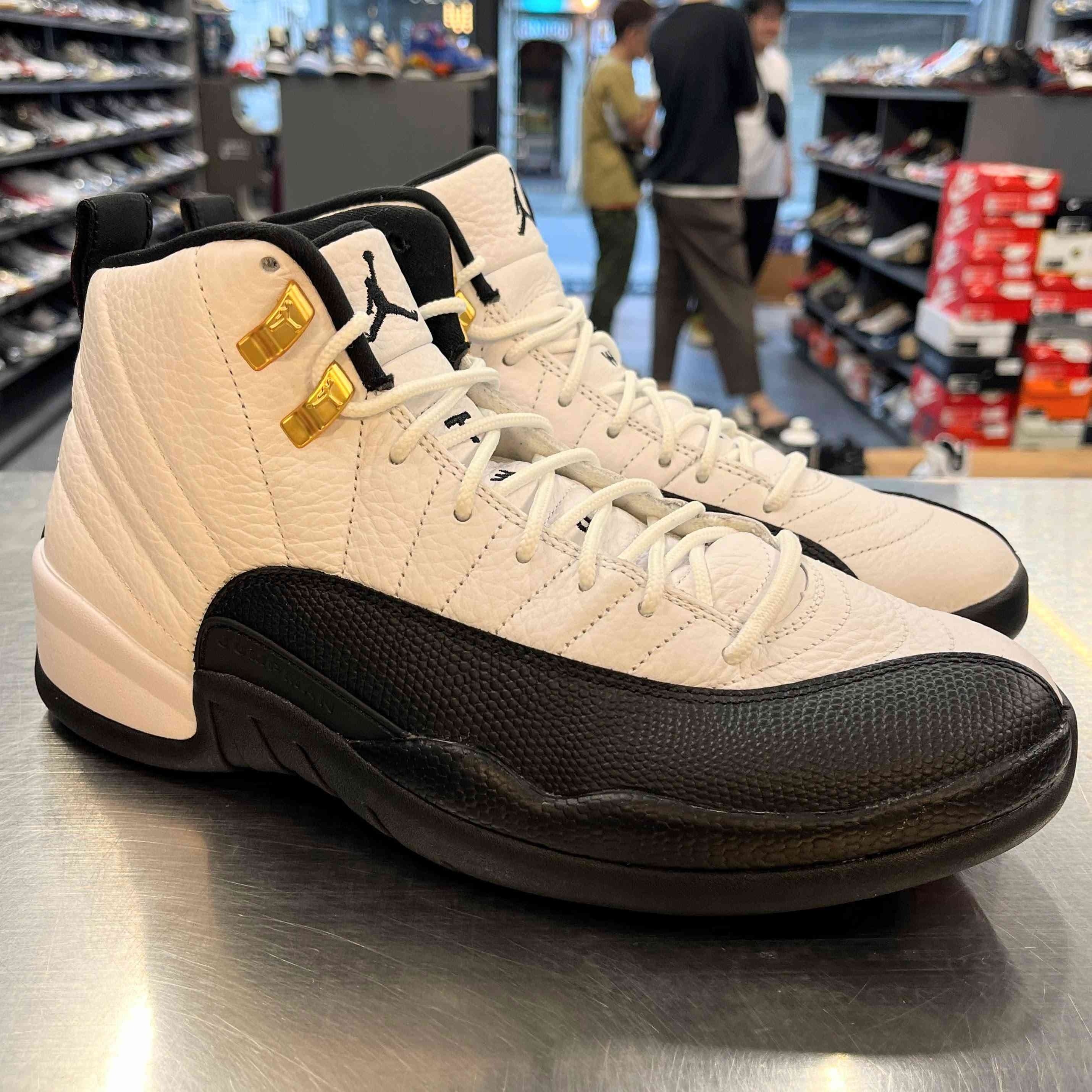 【US9】 AIR JORDAN 12 RETRO CT8013-117 【USED】