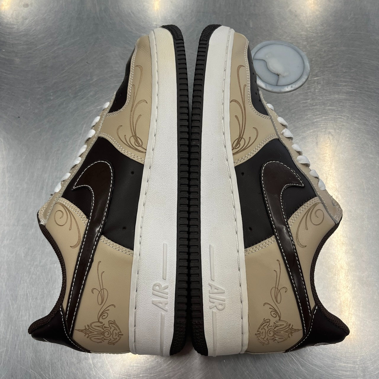 【US9】 NIKE AIR FORCE 1 BROWN PRIDE 307334-221 【USED】
