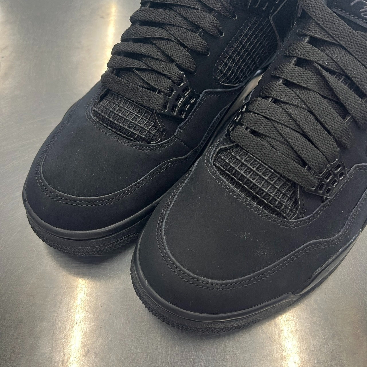【US9.5】 AIR JORDAN 4 RETRO BLACK CAT CU1110-010 【USED】