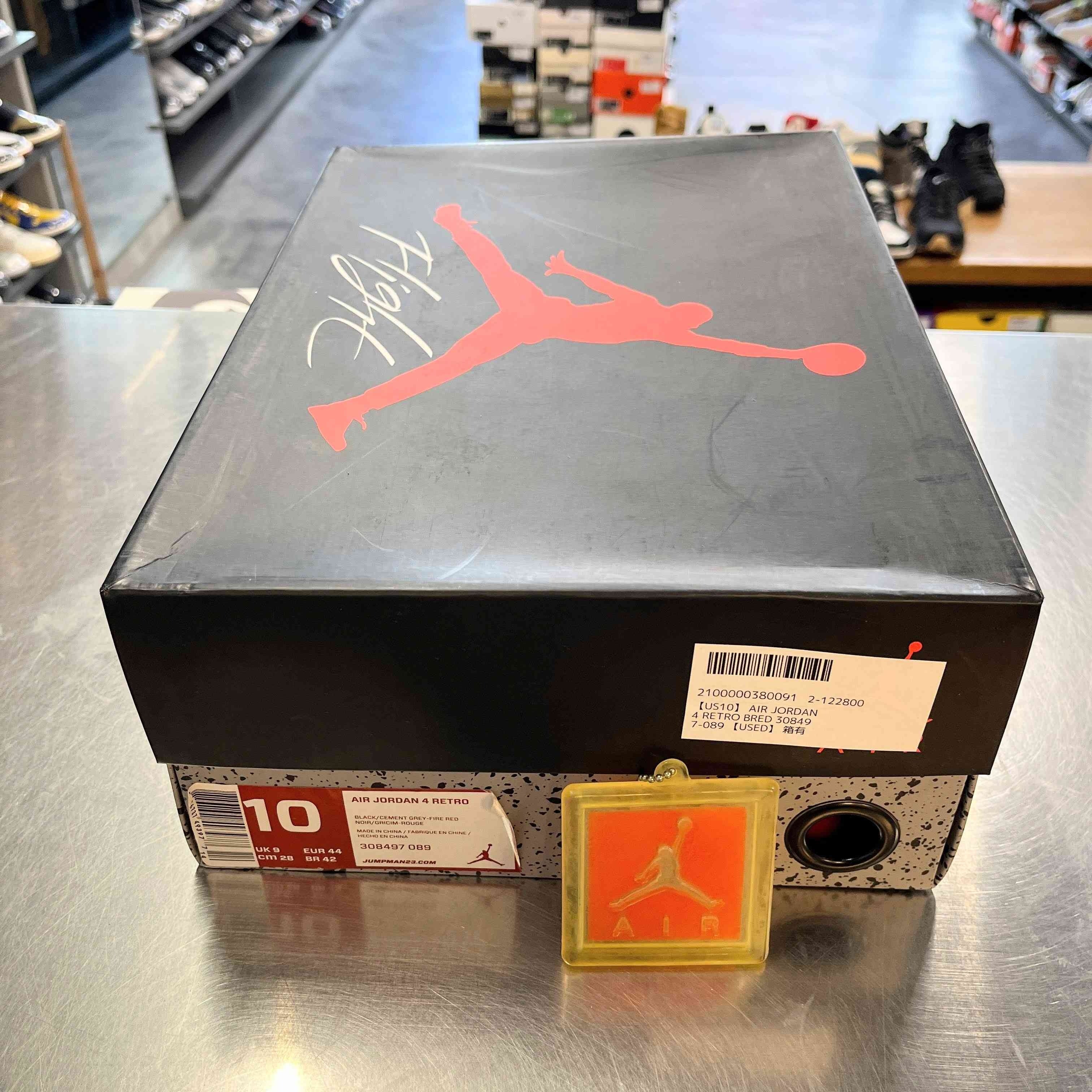 【US10】 AIR JORDAN 4 RETRO BRED 308497-089 【USED】