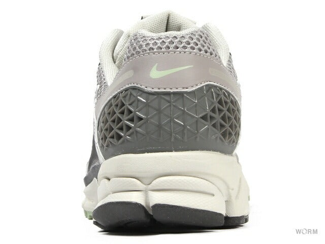 【W US9】 NIKE W ZOOM VOMERO 5 FB8825-001 【DS】