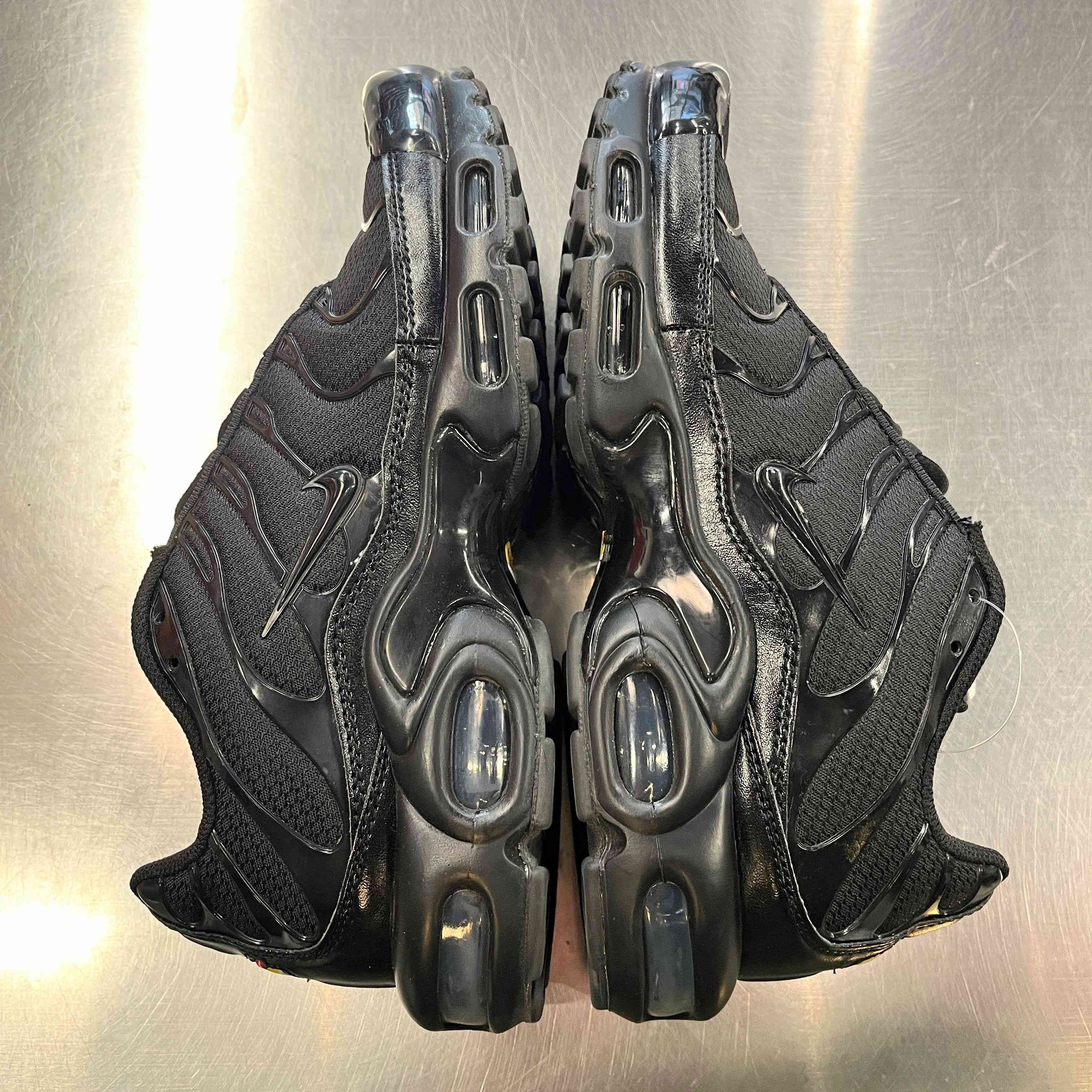 【US10】 NIKE AIR MAX PLUS 604133-050 【USED】