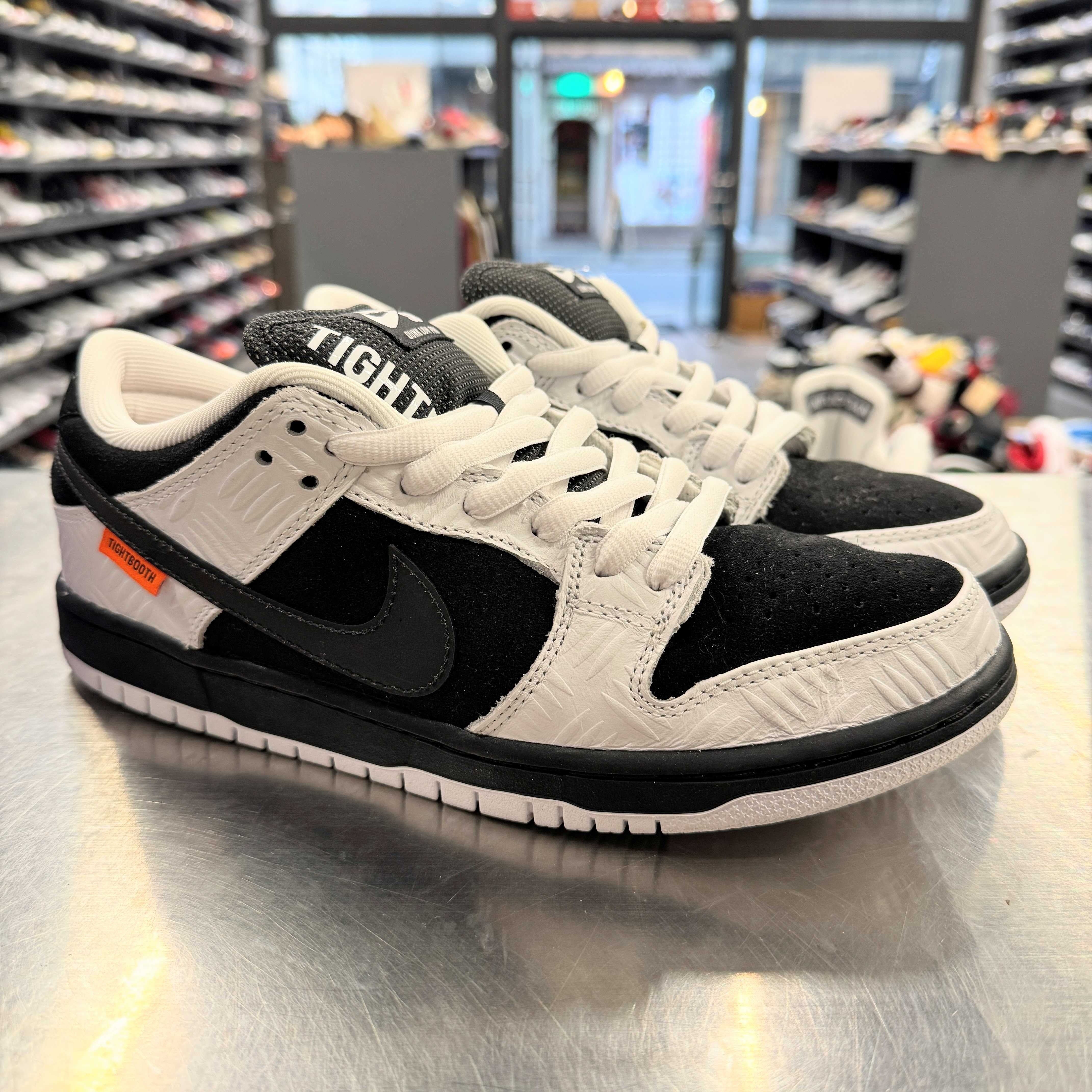 【US8】 NIKE SB SB DUNK LOW PRO QS TIGHTBOOTH FD2629-100 【USED】