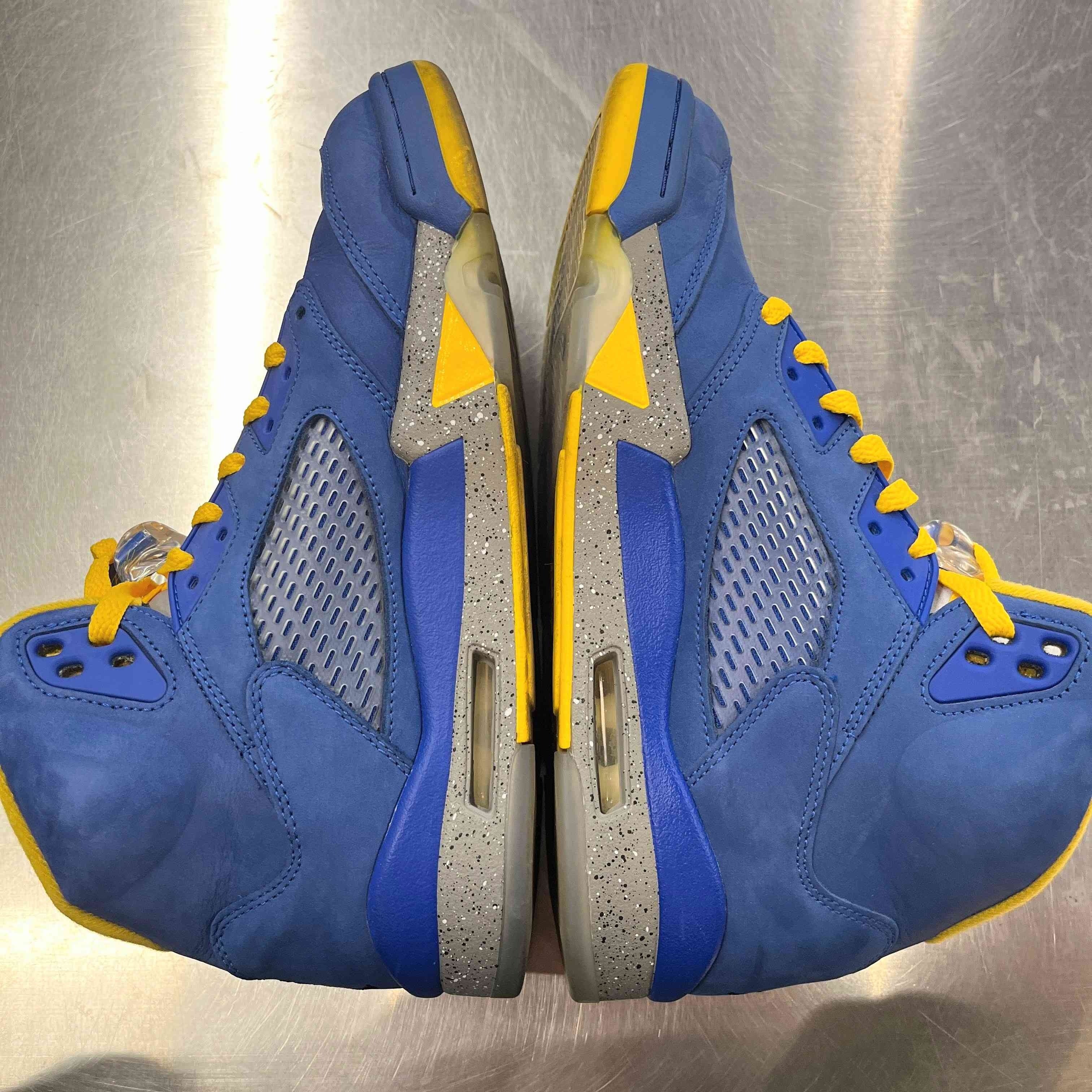 【US9】 AIR JORDAN 5 RETRO LANEY JSP CD2720-400 【USED】