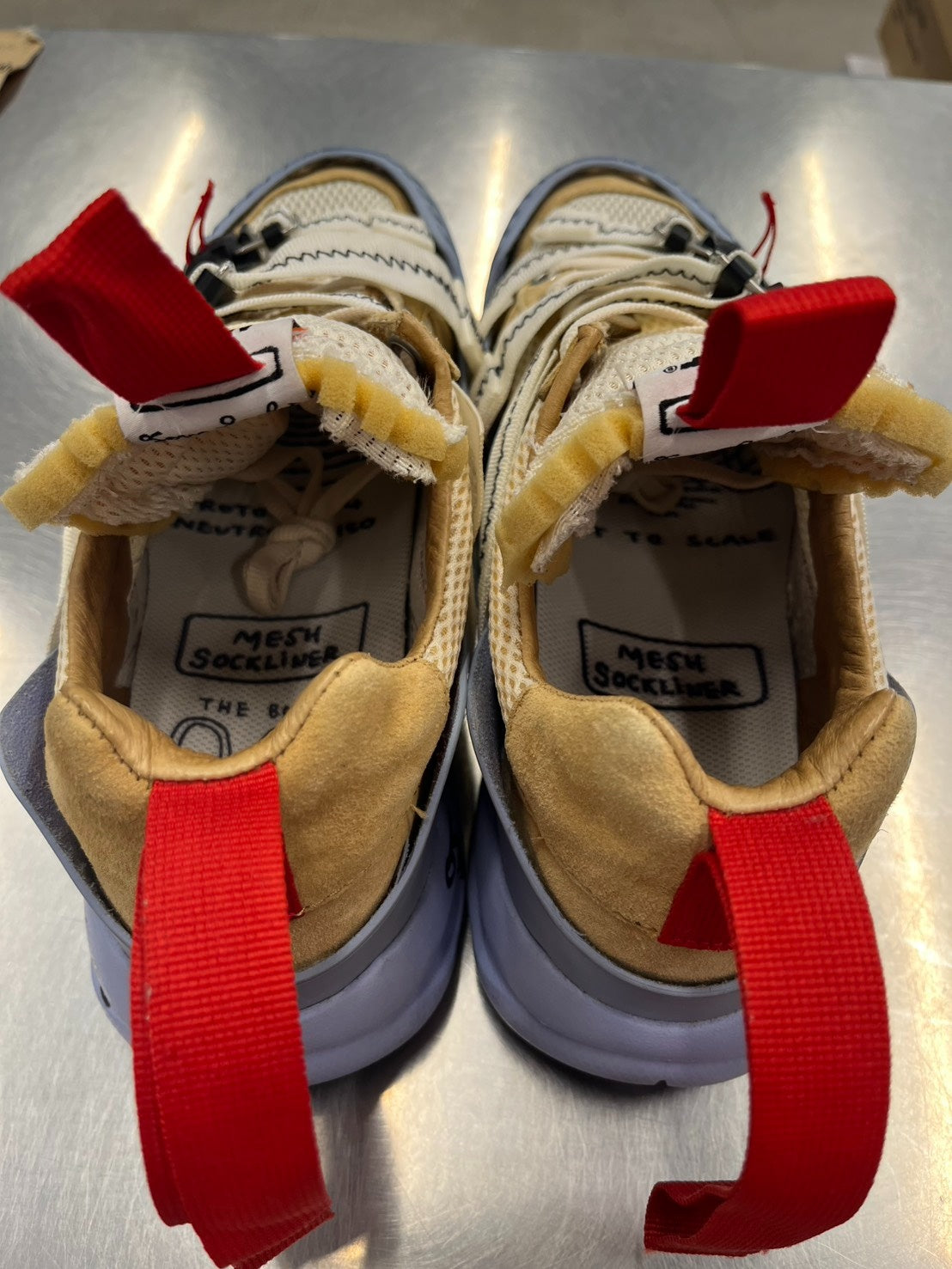 【US10】 NIKE MARS YARD OVERSHOE AH7767-101 【USED】