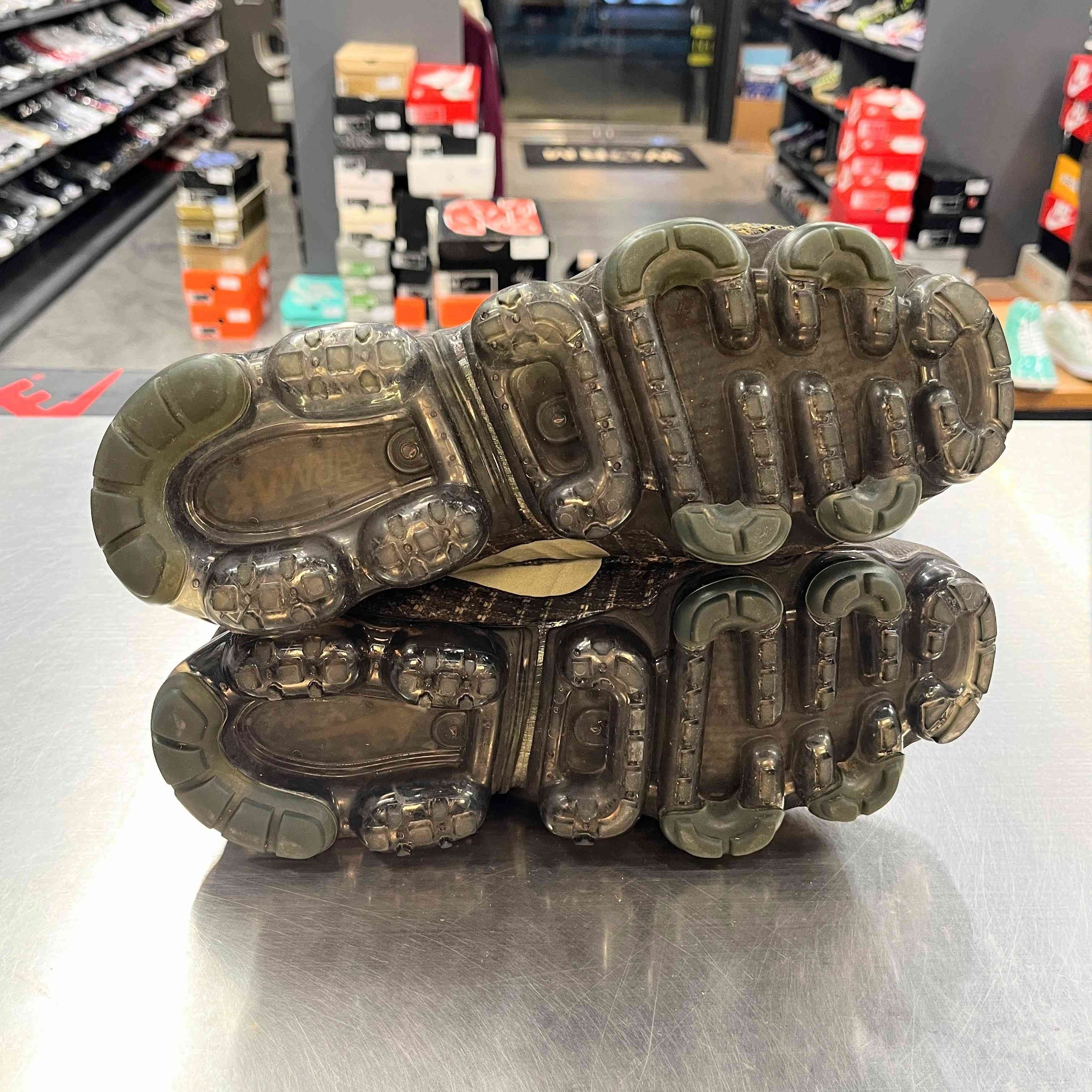 【US9】 NIKE NIKELAB AIR VAPORMAX FLYKNIT 899473-004 【USED】