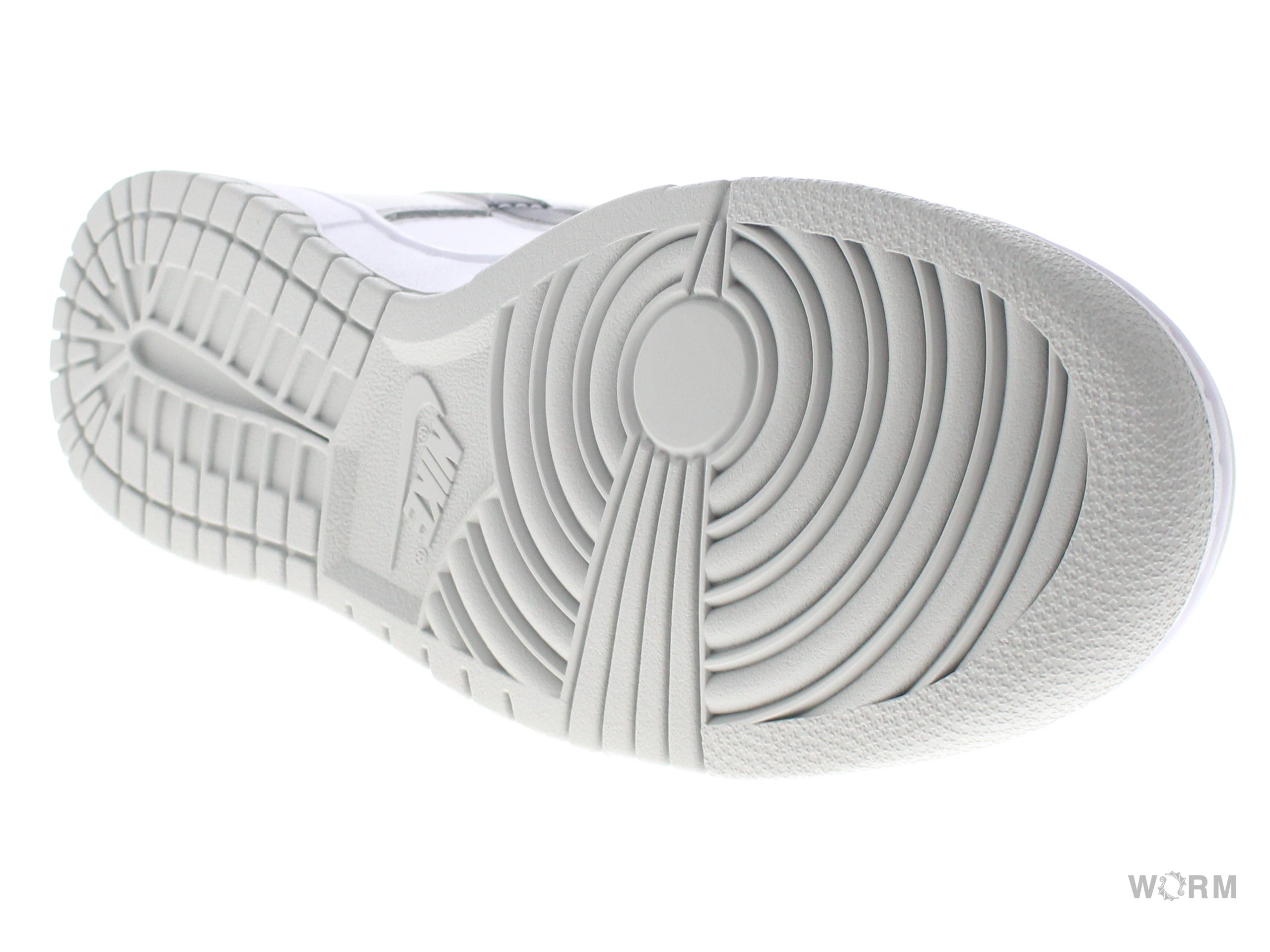 【US11】 NIKE DUNK LOW RETRO SE DR9654-001 【DS】