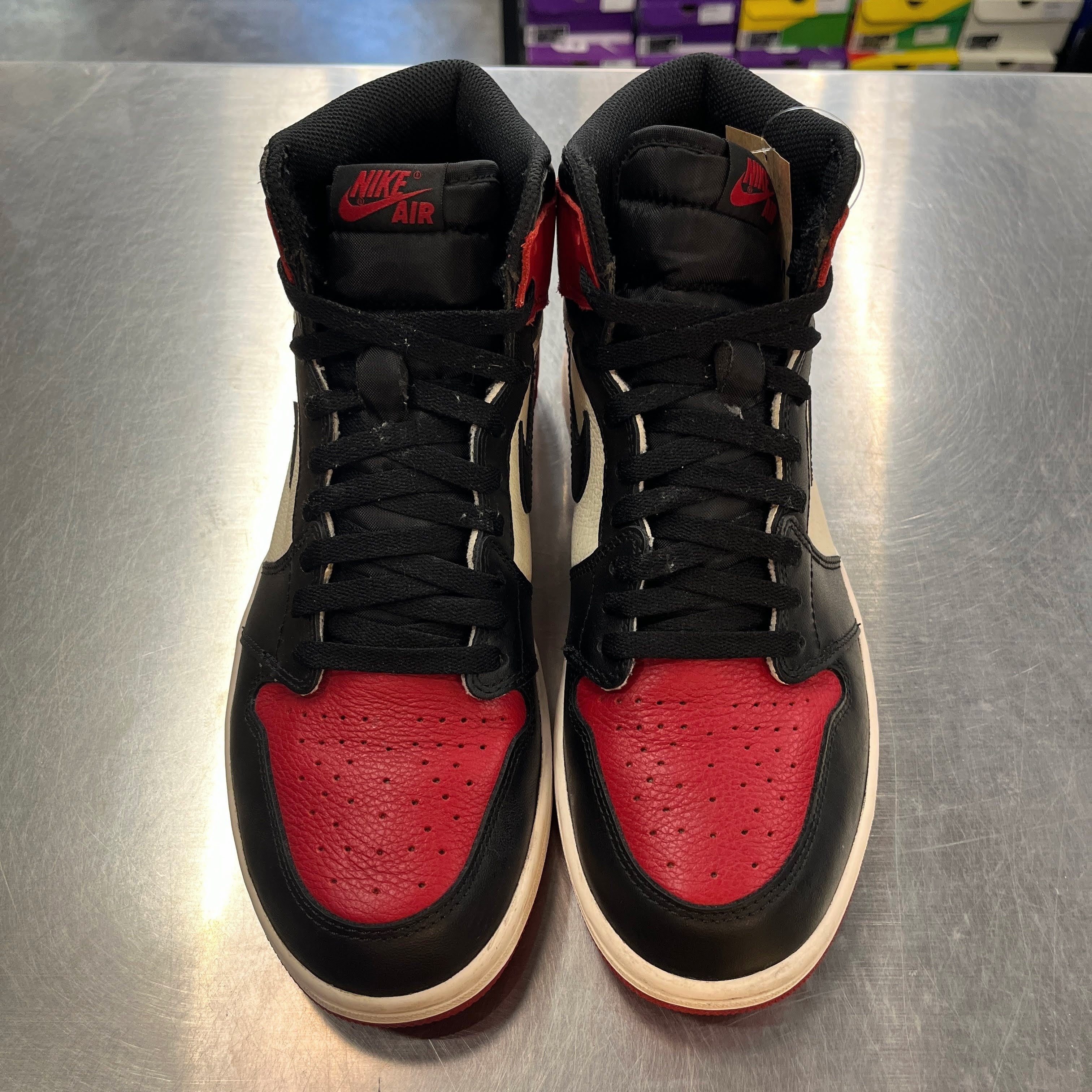 【US10】 AIR JORDAN 1 RETRO HIGH OG BRED TOE 555088-610 【USED】