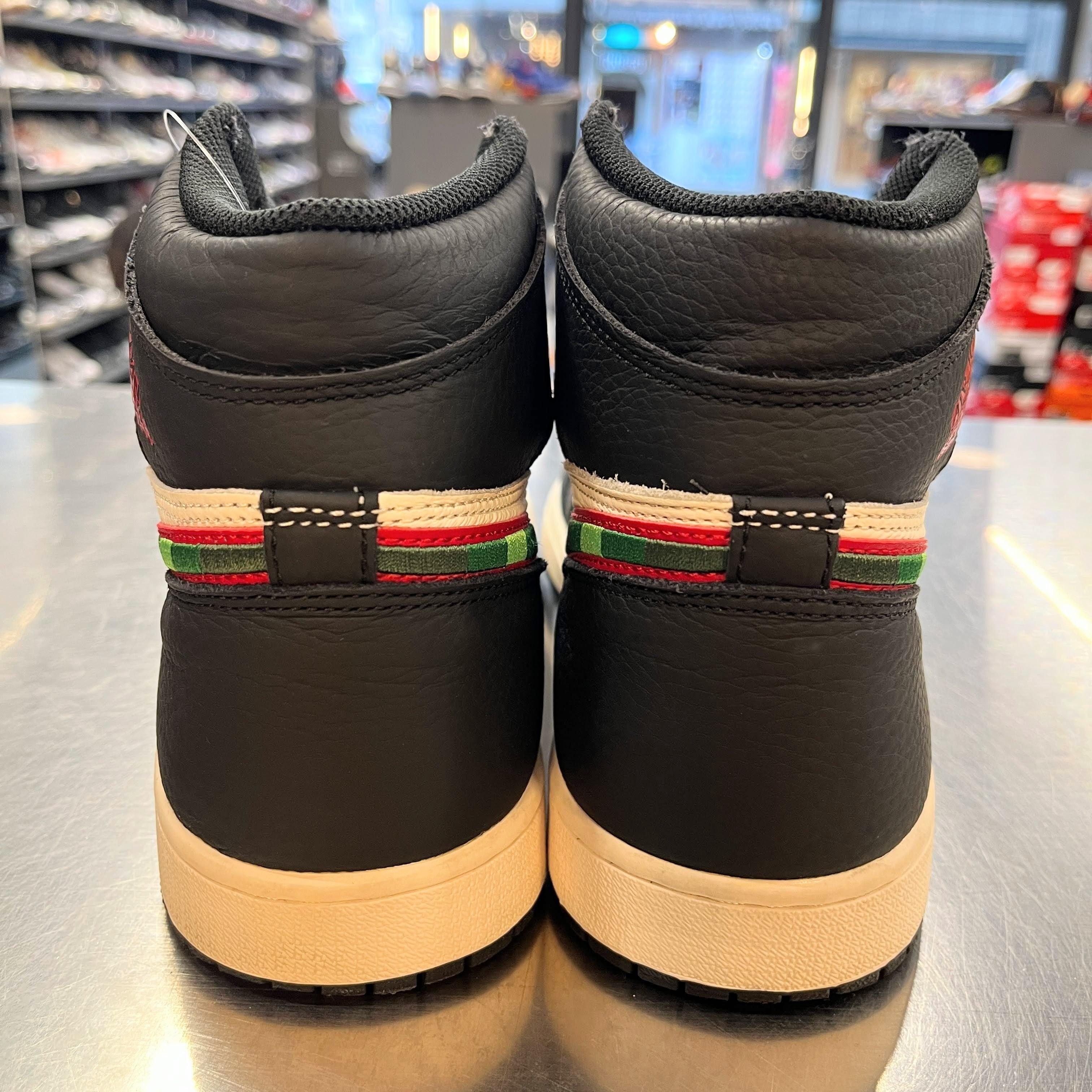 【US10】 AIR JORDAN 1 RETRO HIGH OG 555088-015 【USED】