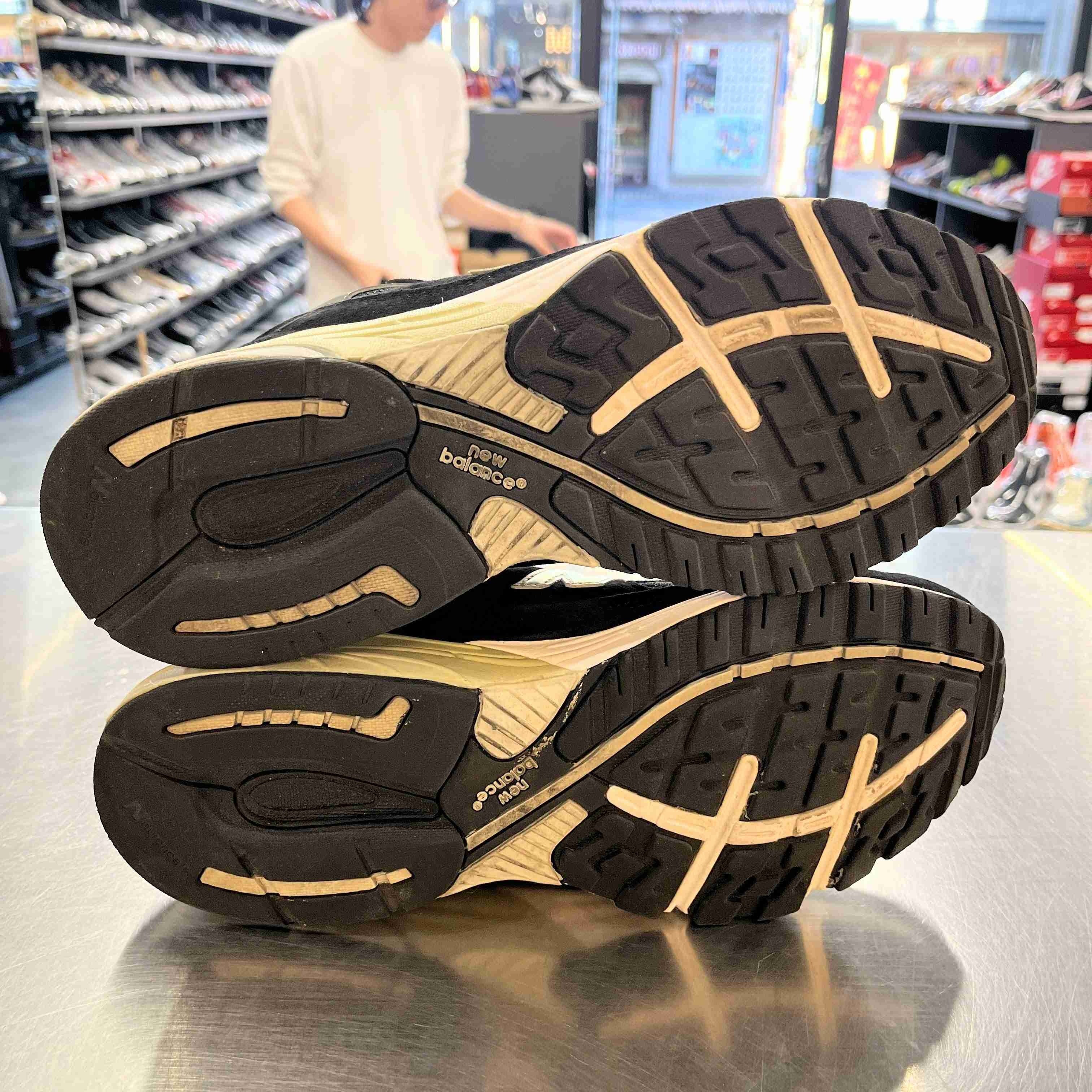 【US9】 New Balance MR993BK 【USED】