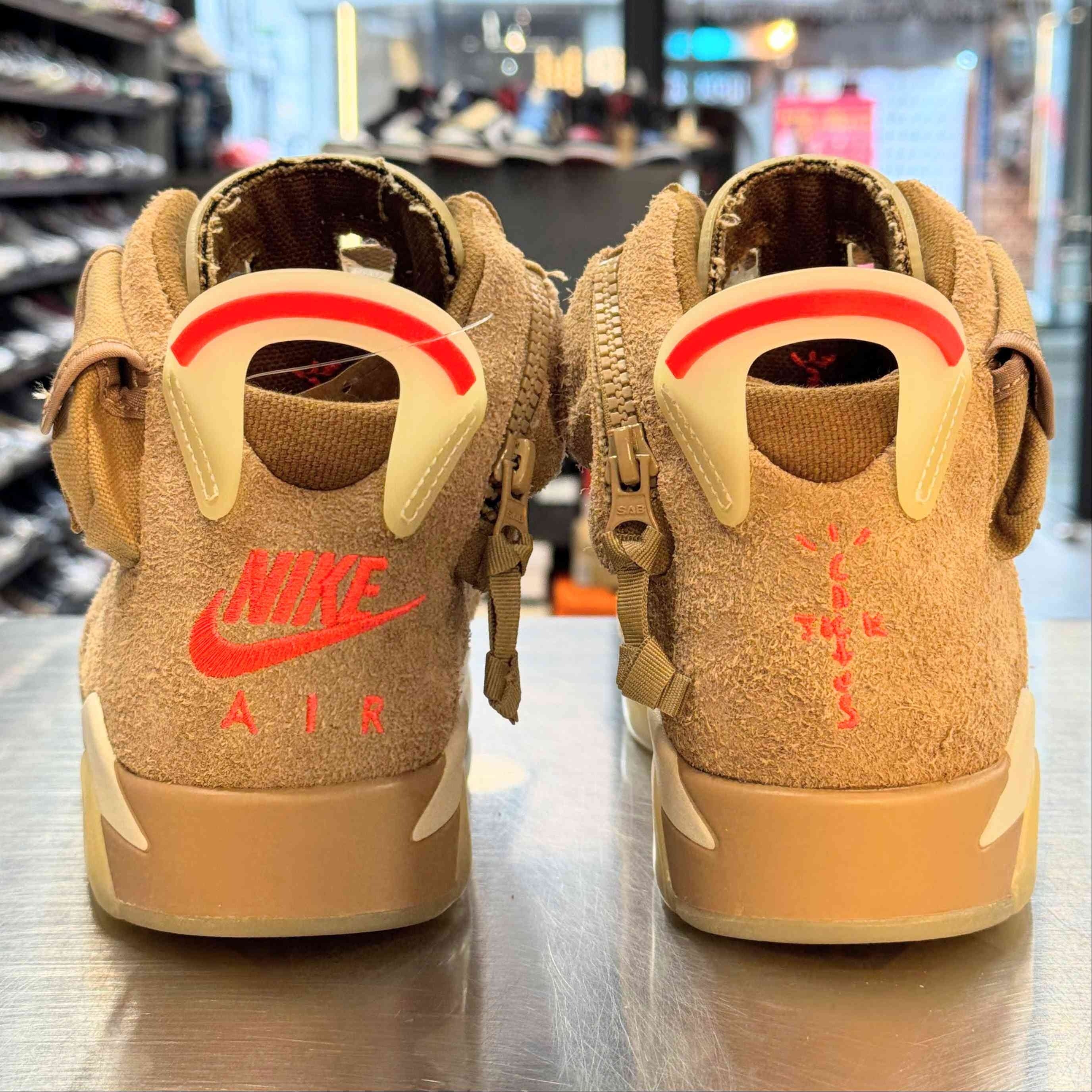 【US8】 AIR JORDAN 6 RETRO TRAVIS SCOTT DH0690-200 【USED】