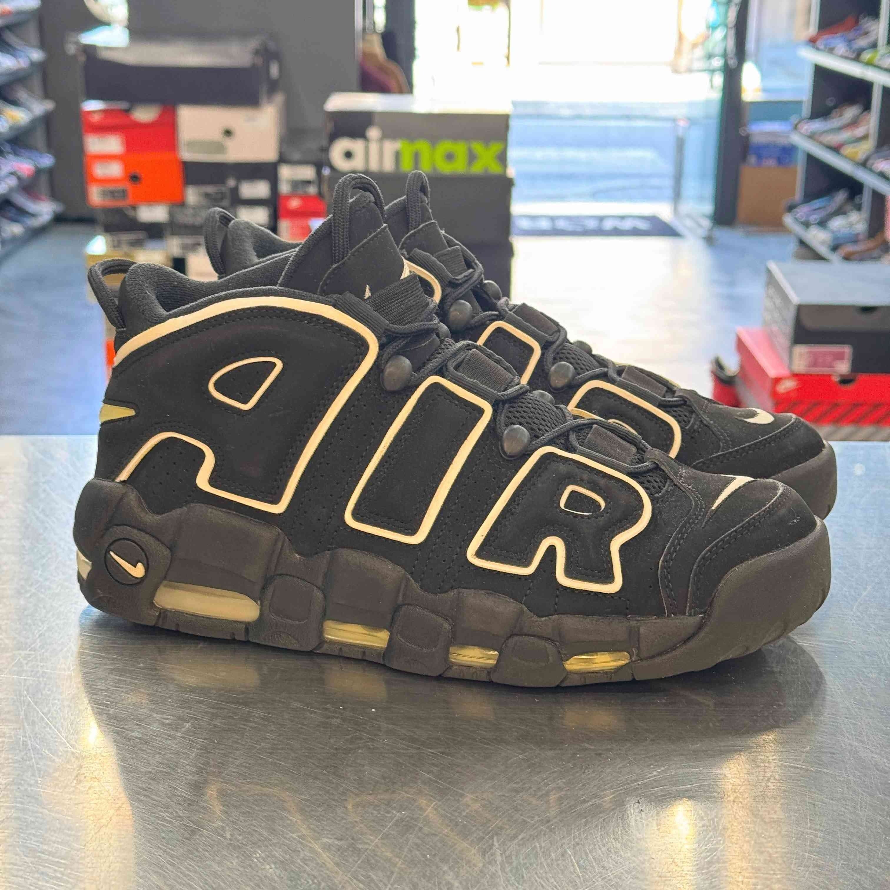 【US9.5】 NIKE AIR MORE UPTEMPO 414962-002 【USED】
