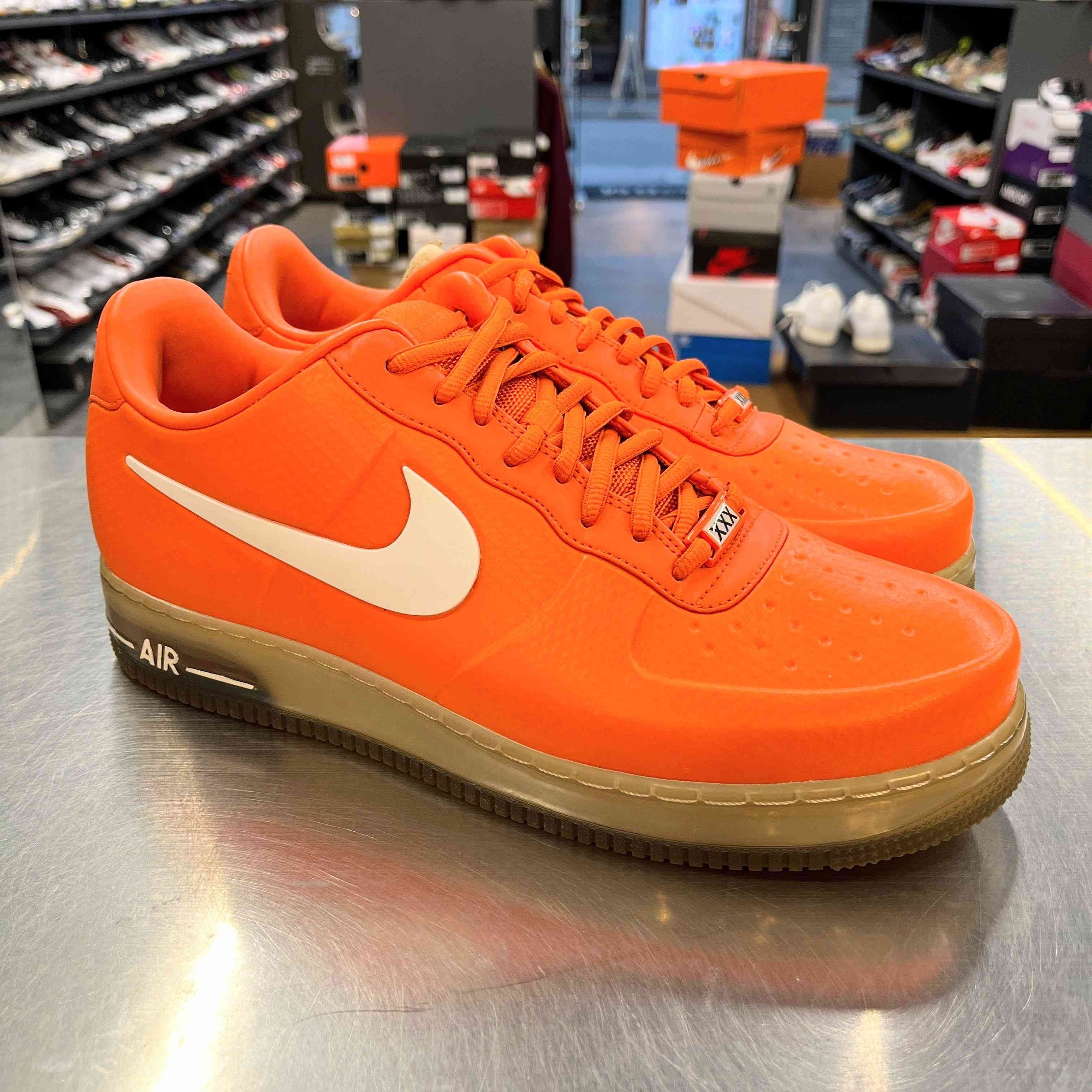 【US11】 NIKE AIR FORCE 1 FOAMPSITE PRO LOW QS 573976-800 【USED】