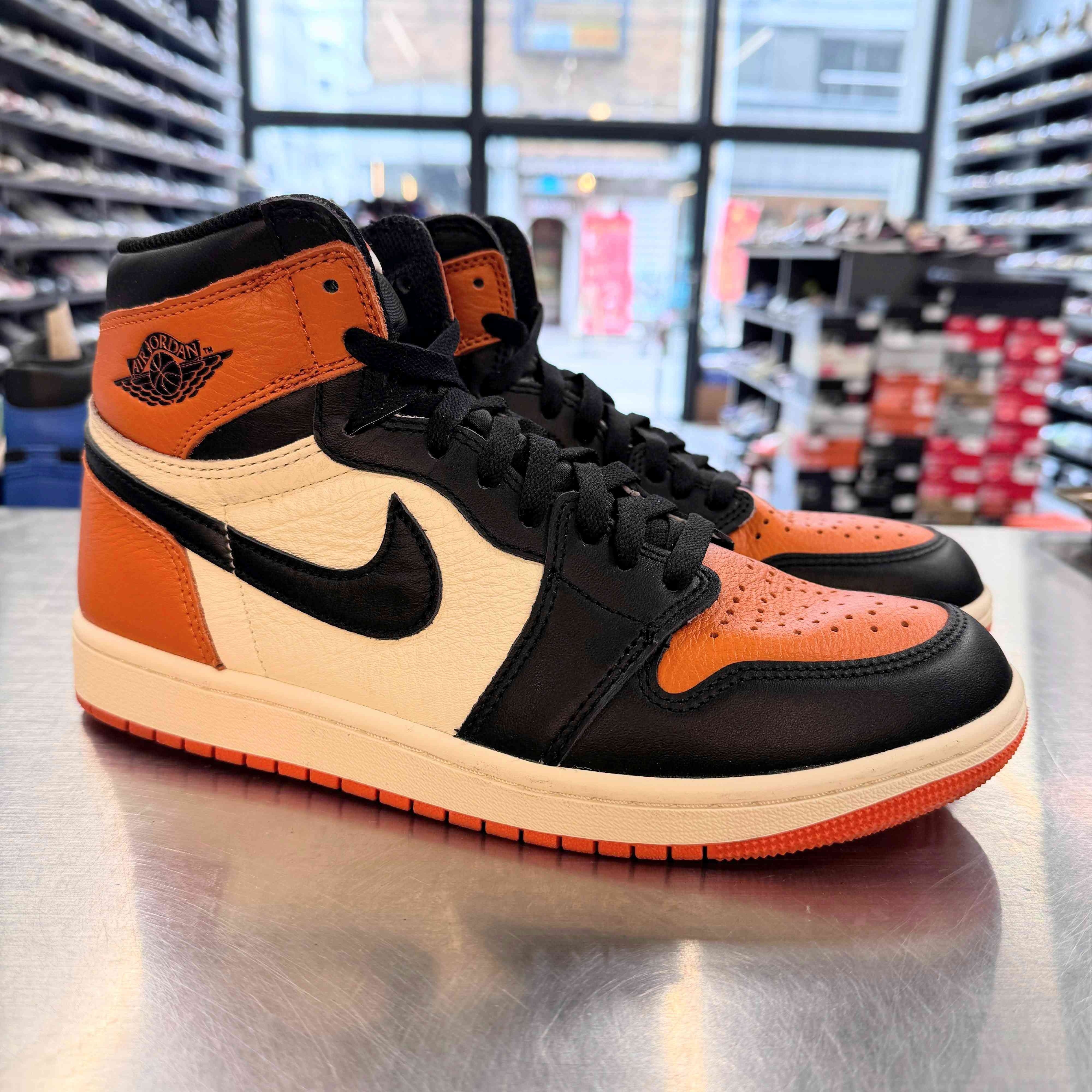 US8】 AIR JORDAN 1 RETRO HIGH OG DZ5485-008 【USED】 | WORM TOKYO 