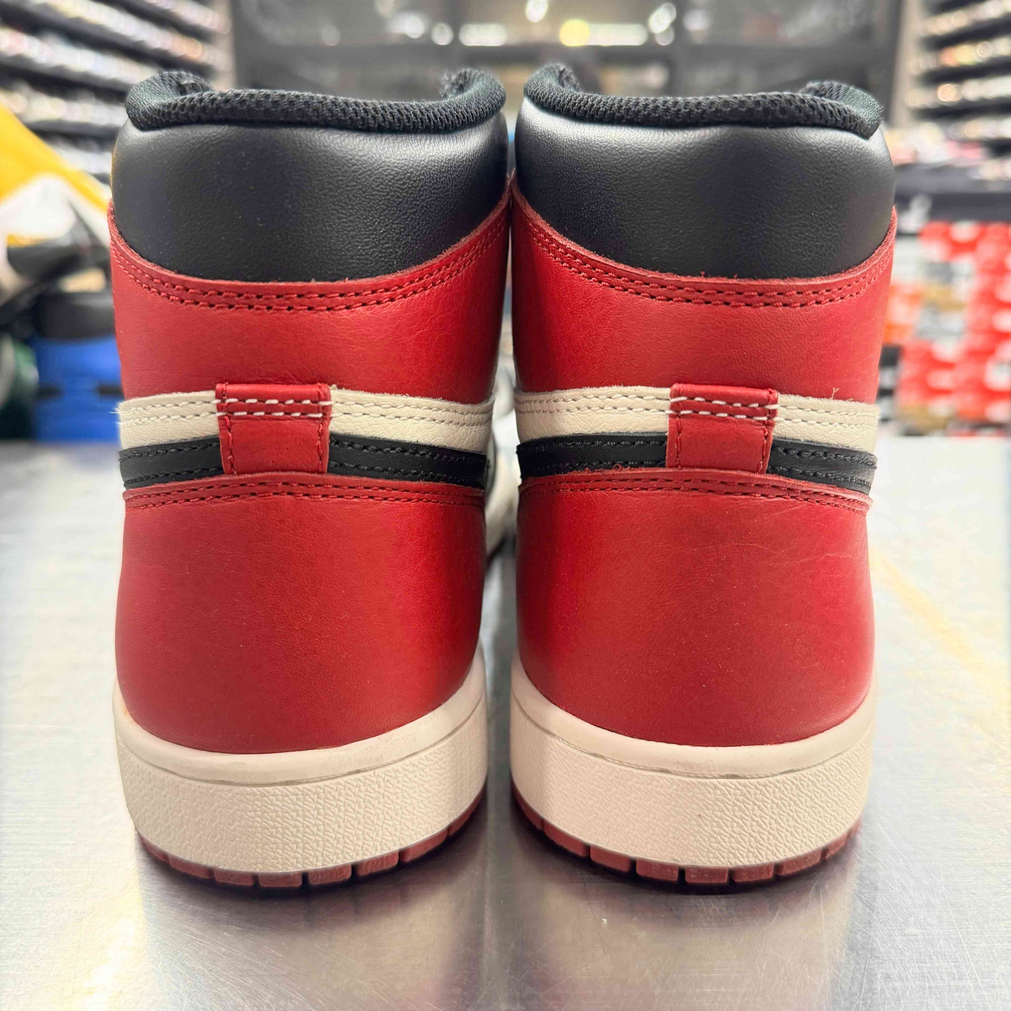 【US8.5】 AIR JORDAN 1 RETRO HIGH OG 555088-610 【USED】