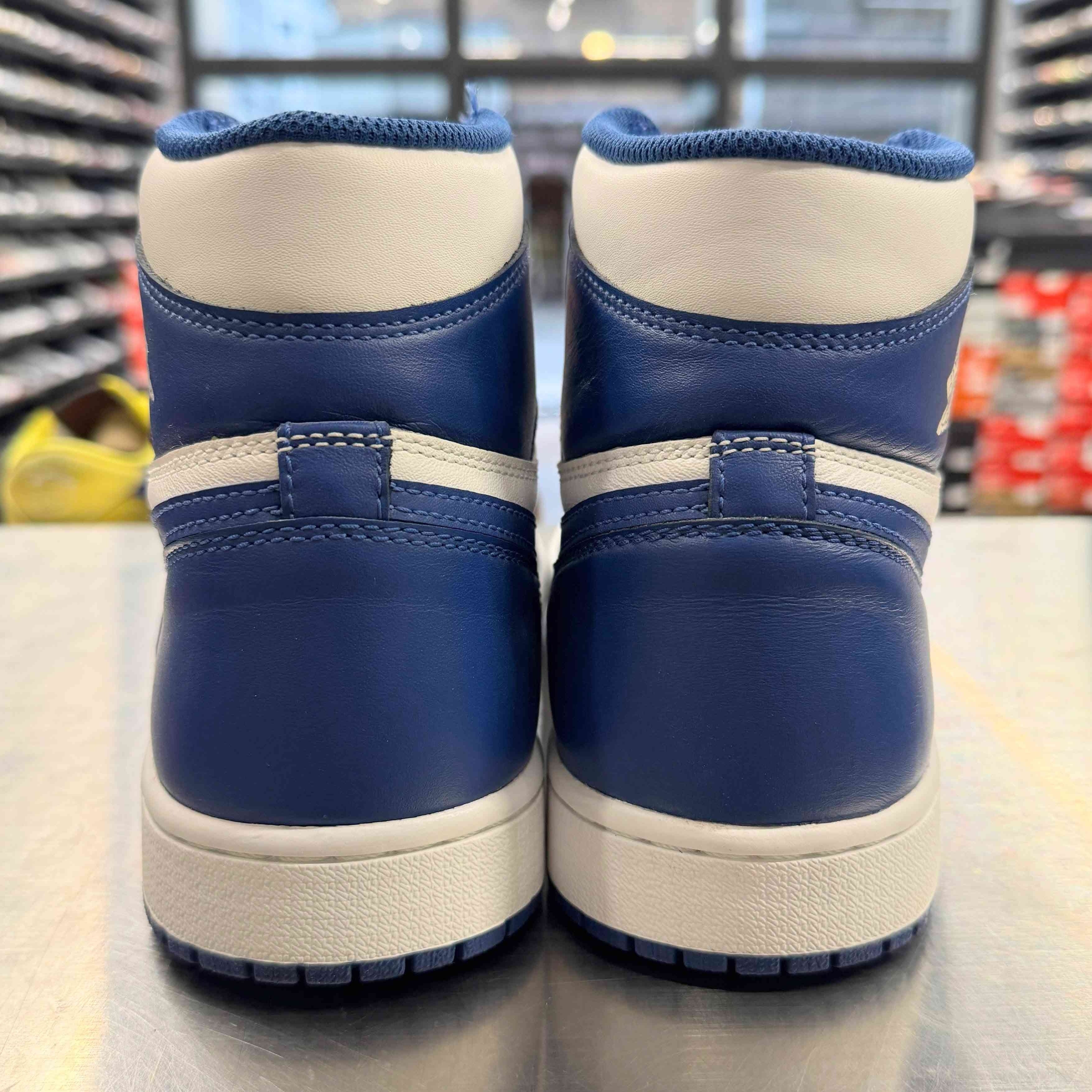【US8.5】 AIR JORDAN 1 RETRO HIGH OG 555088-127 【USED】