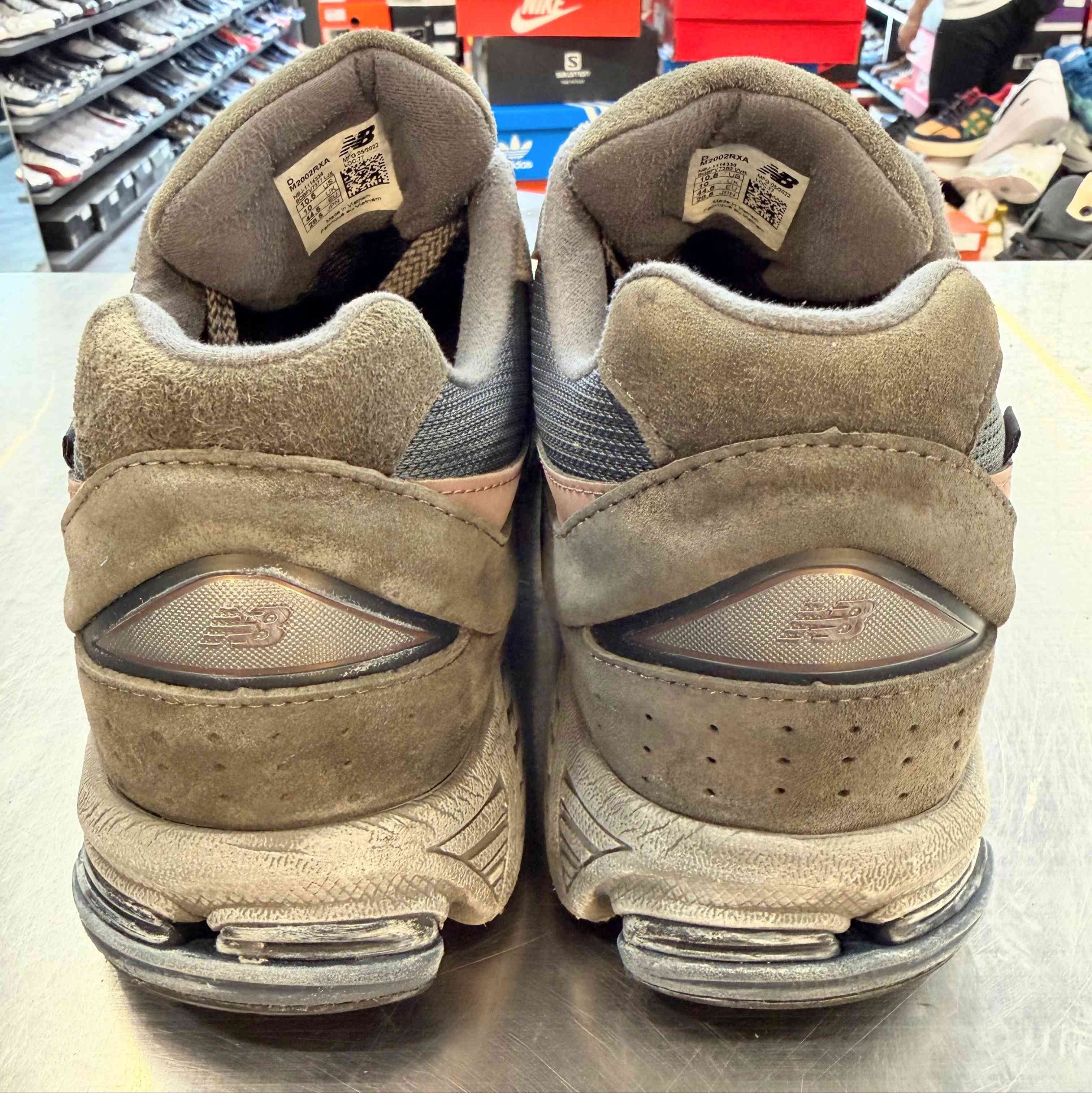 【US10.5】 New Balance M2002RXA 【USED】