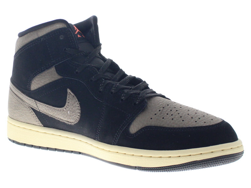 【US10.5】 AIR JORDAN 1 MID SE IB7110-002 【DS】