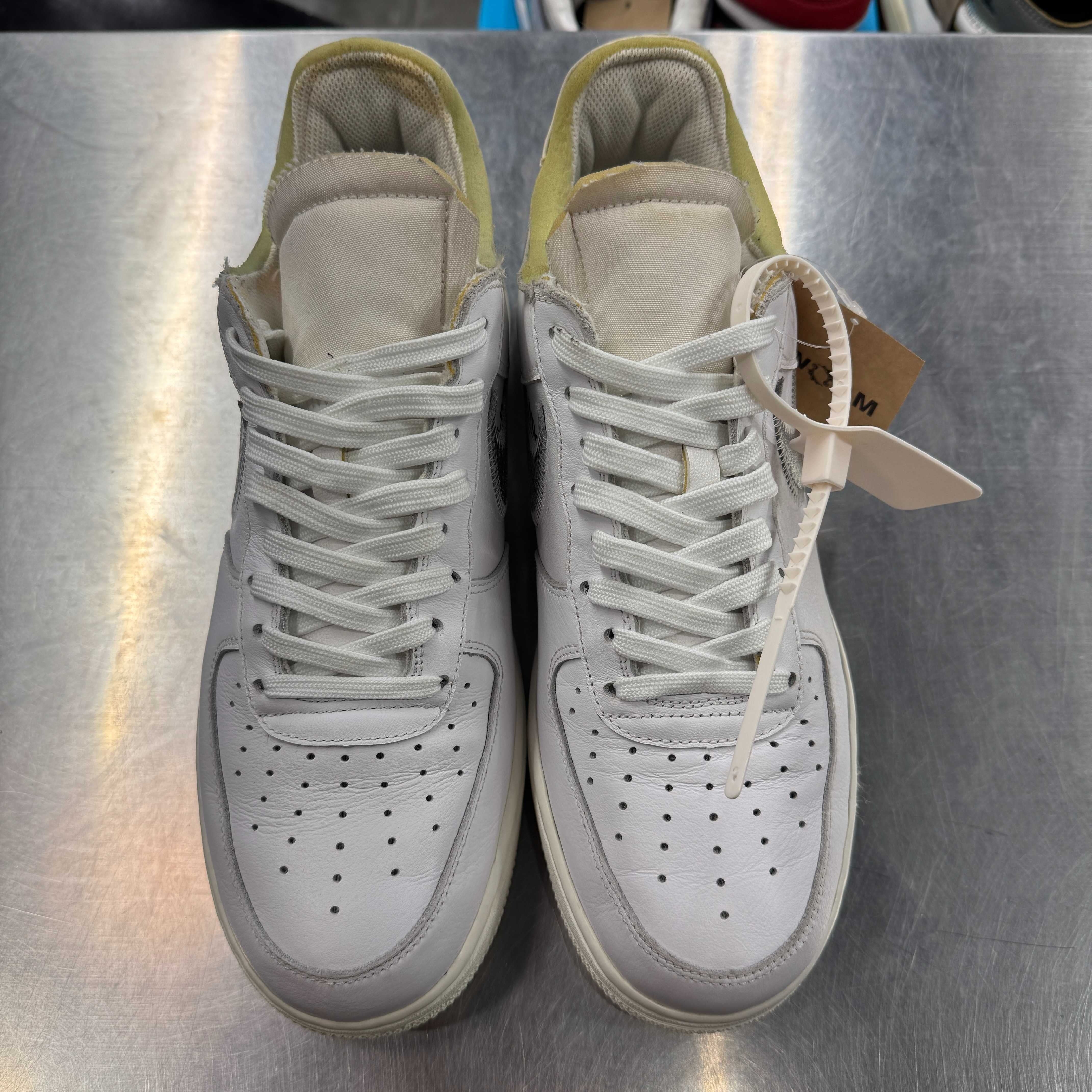 【US9.5】 NIKE AIR FORCE 1 LOW OFF-WHITE COMPLEXCON AO4297-100 【USED】