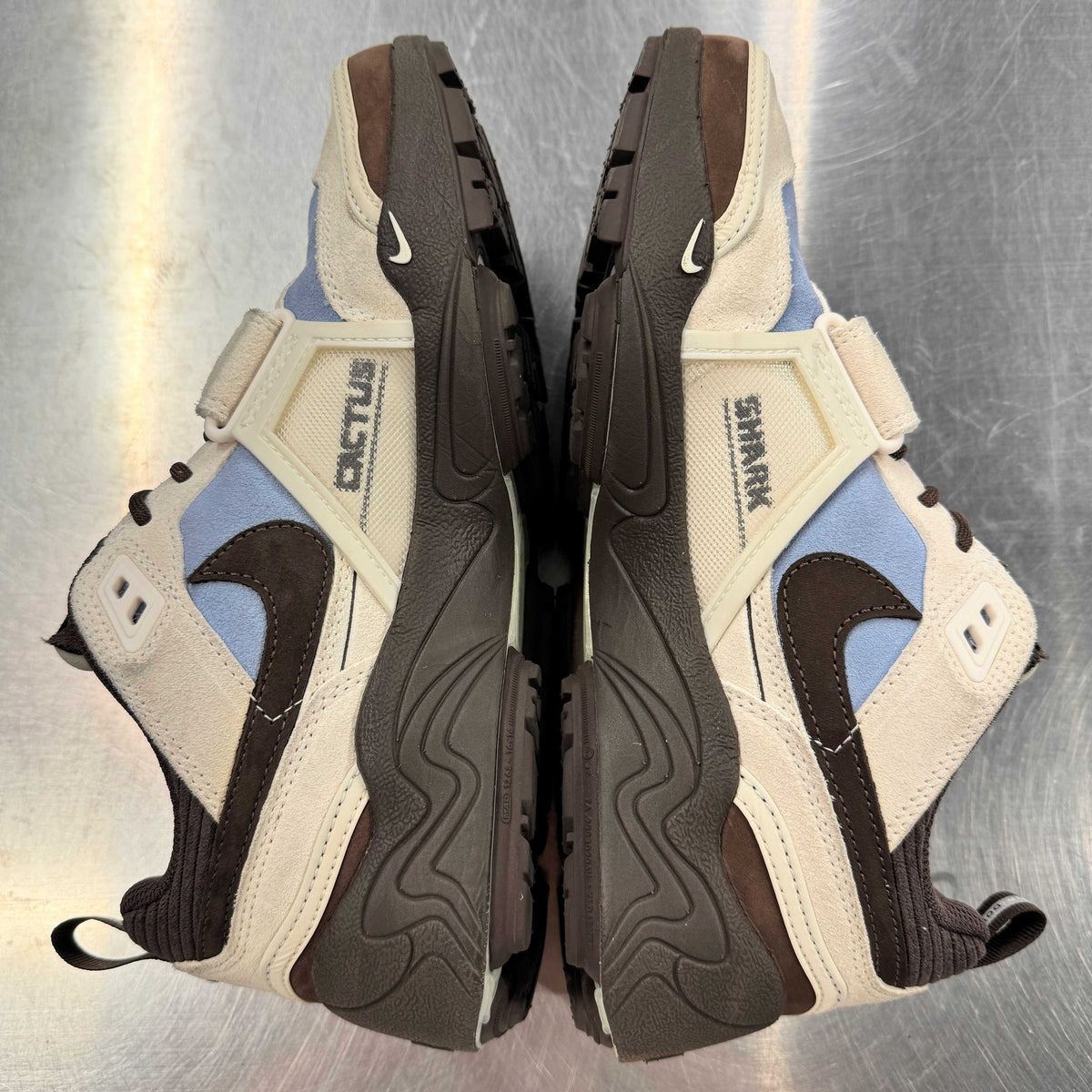 【US8】 NIKE ZOOM FIELD JAXX Travis Scott HQ3072-400 【USED】