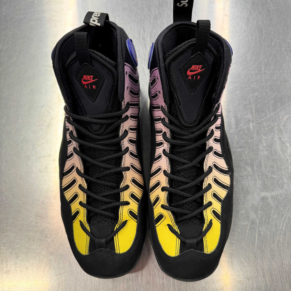 【US9】 NIKE AIR BAKIN SUPREME DX3292-001 【USED】