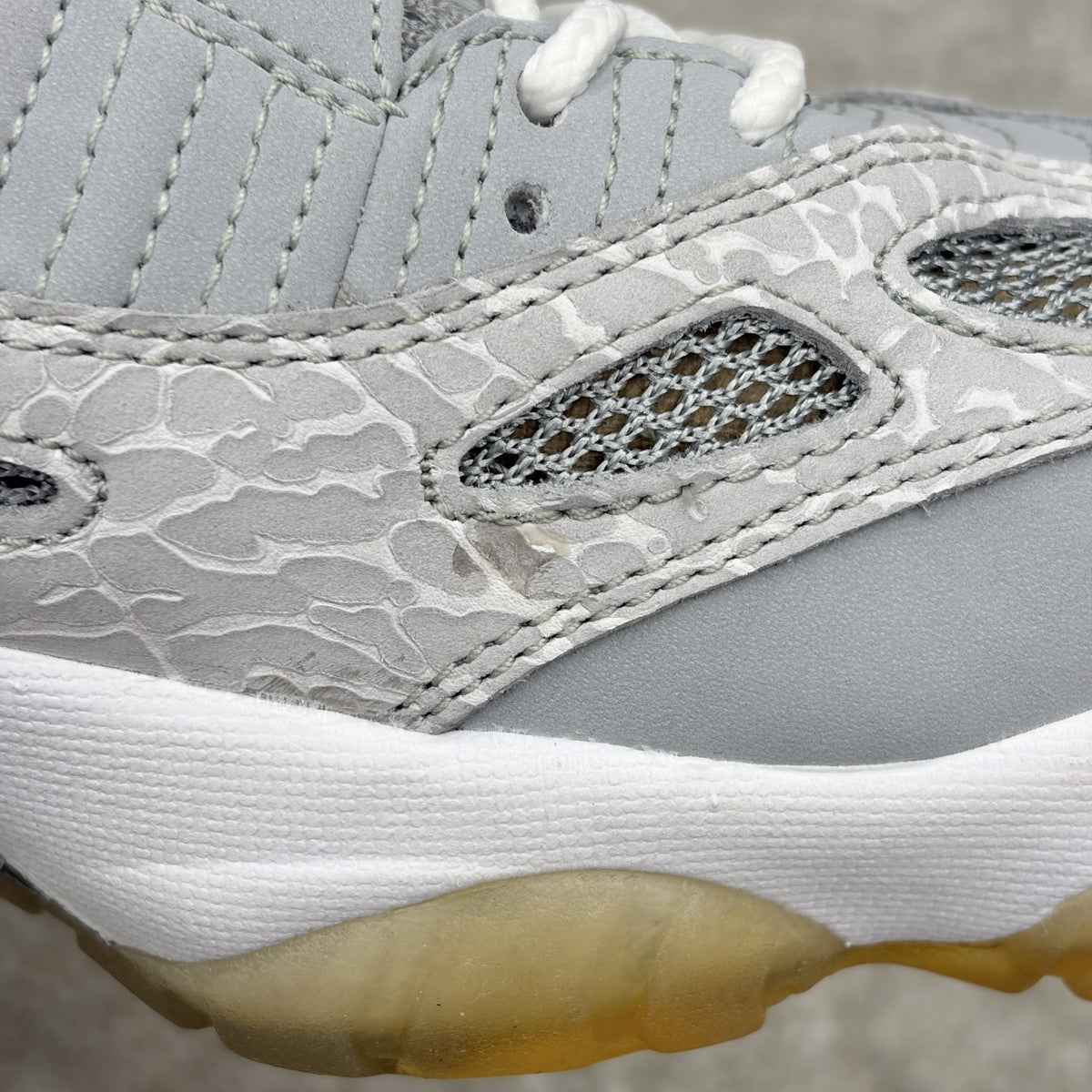 【US9】 AIR JORDAN 11 RETRO LOW 306008-072 【DS】